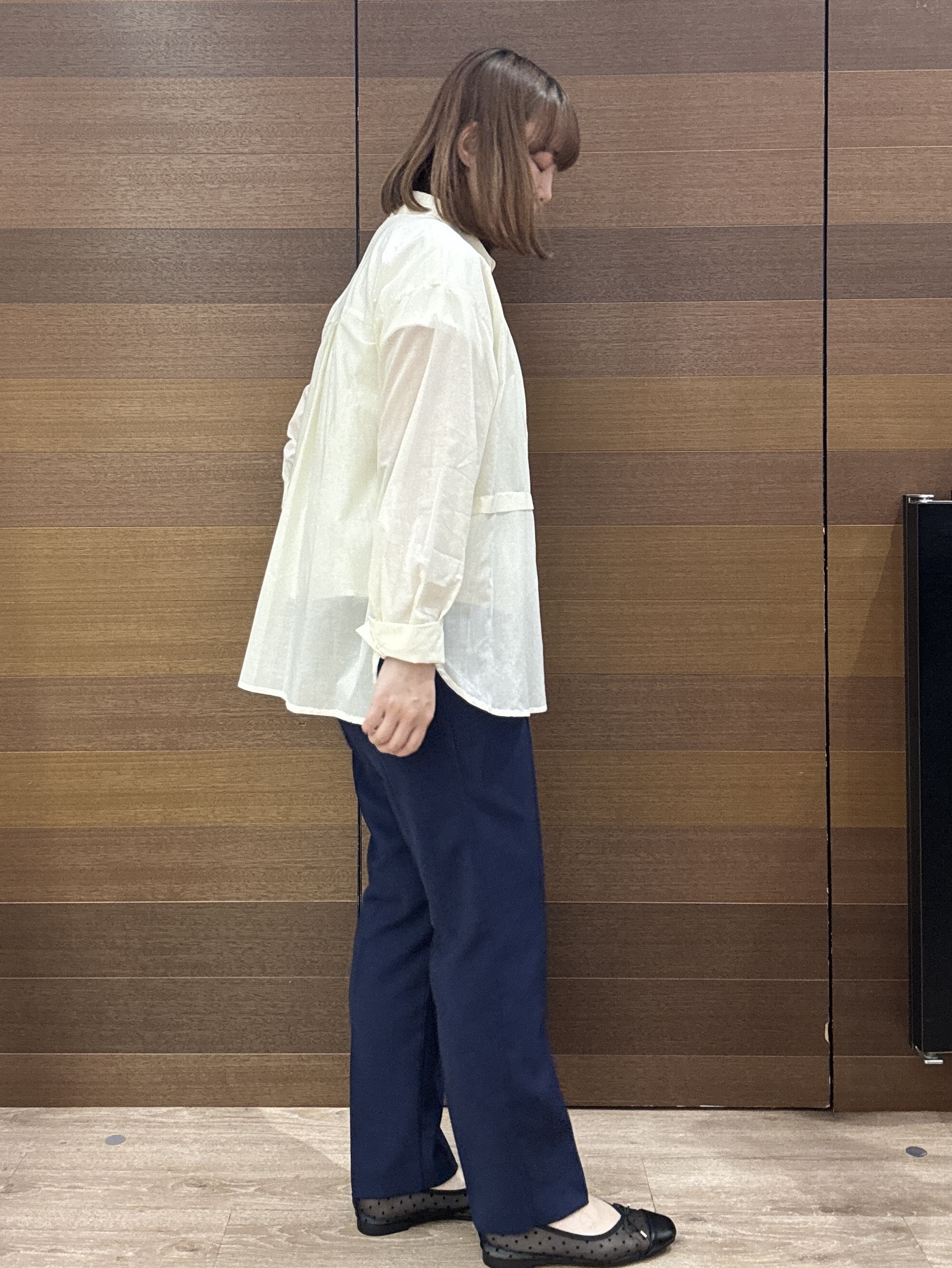 yumeさんの「OPAQUE.CLIP｜シアーローンシャツ【洗濯機OK】」を使ったコーディネート