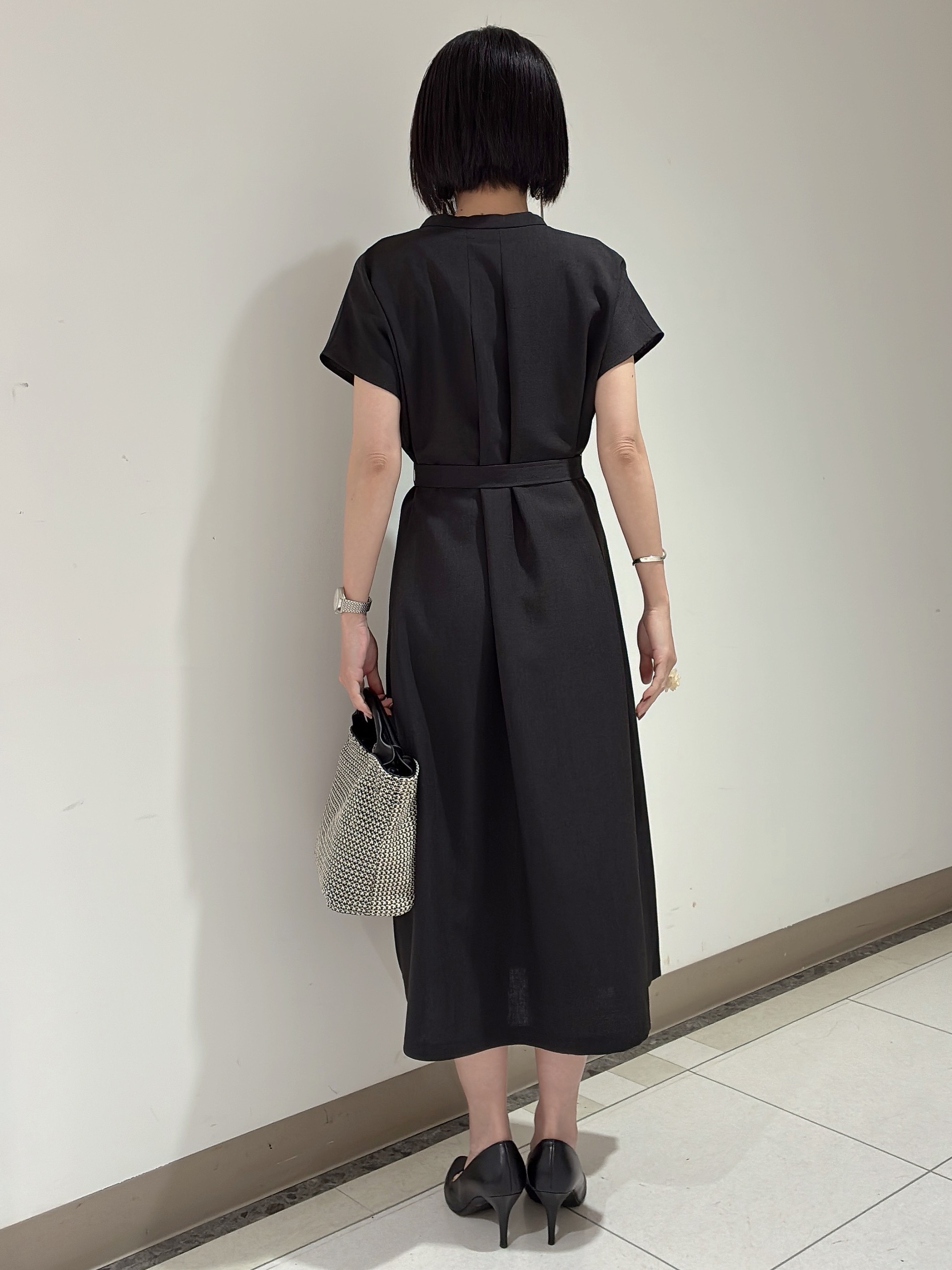環さんの「UNTITLED｜【UV/接触冷感/遮熱/通気性】スラブバンドカラーワンピース」を使ったコーディネート