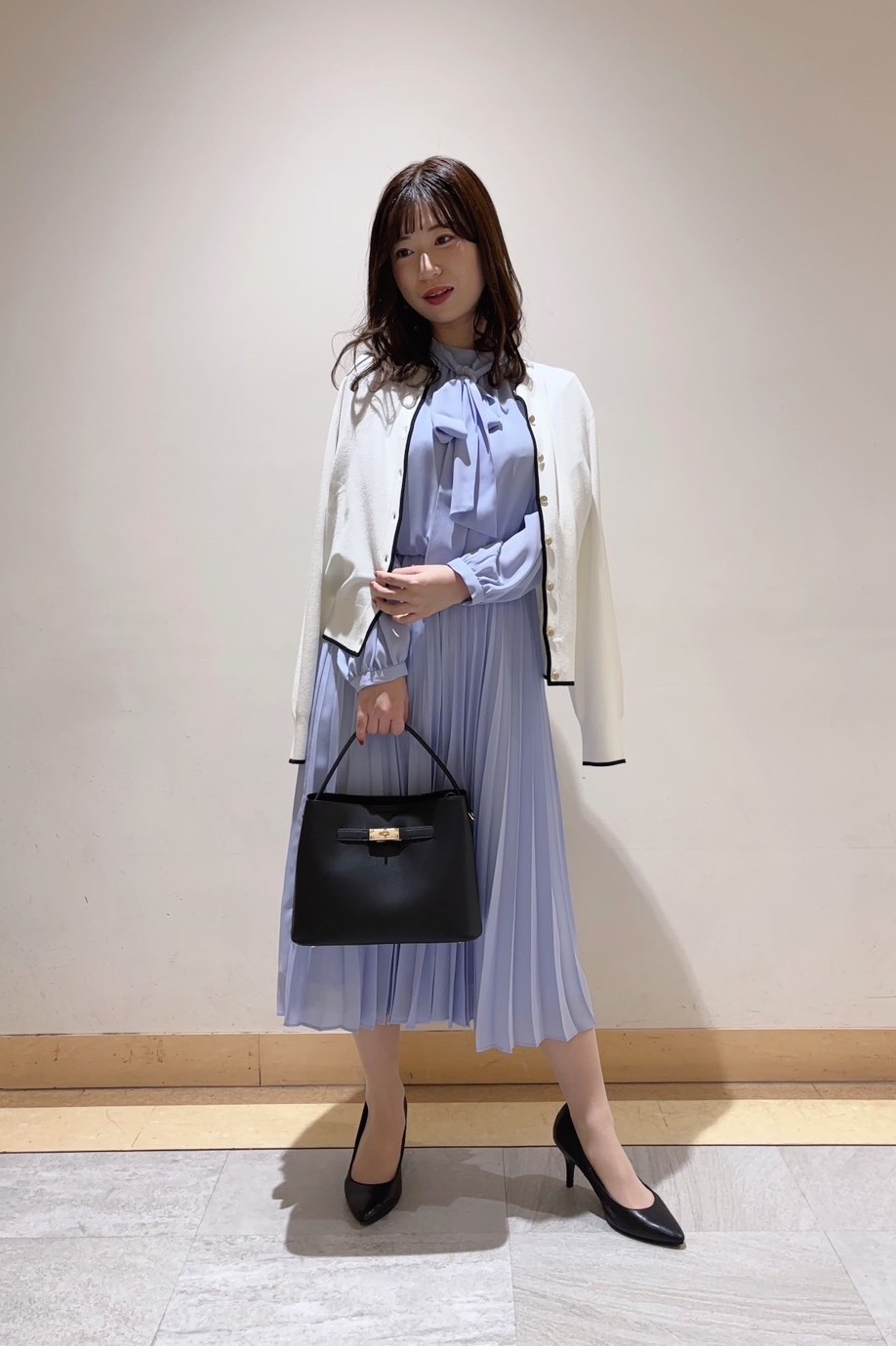 ユナさんの「UNTITLED｜【仕事着/スーツ】ファンシーツイード ジャケット」を使ったコーディネート