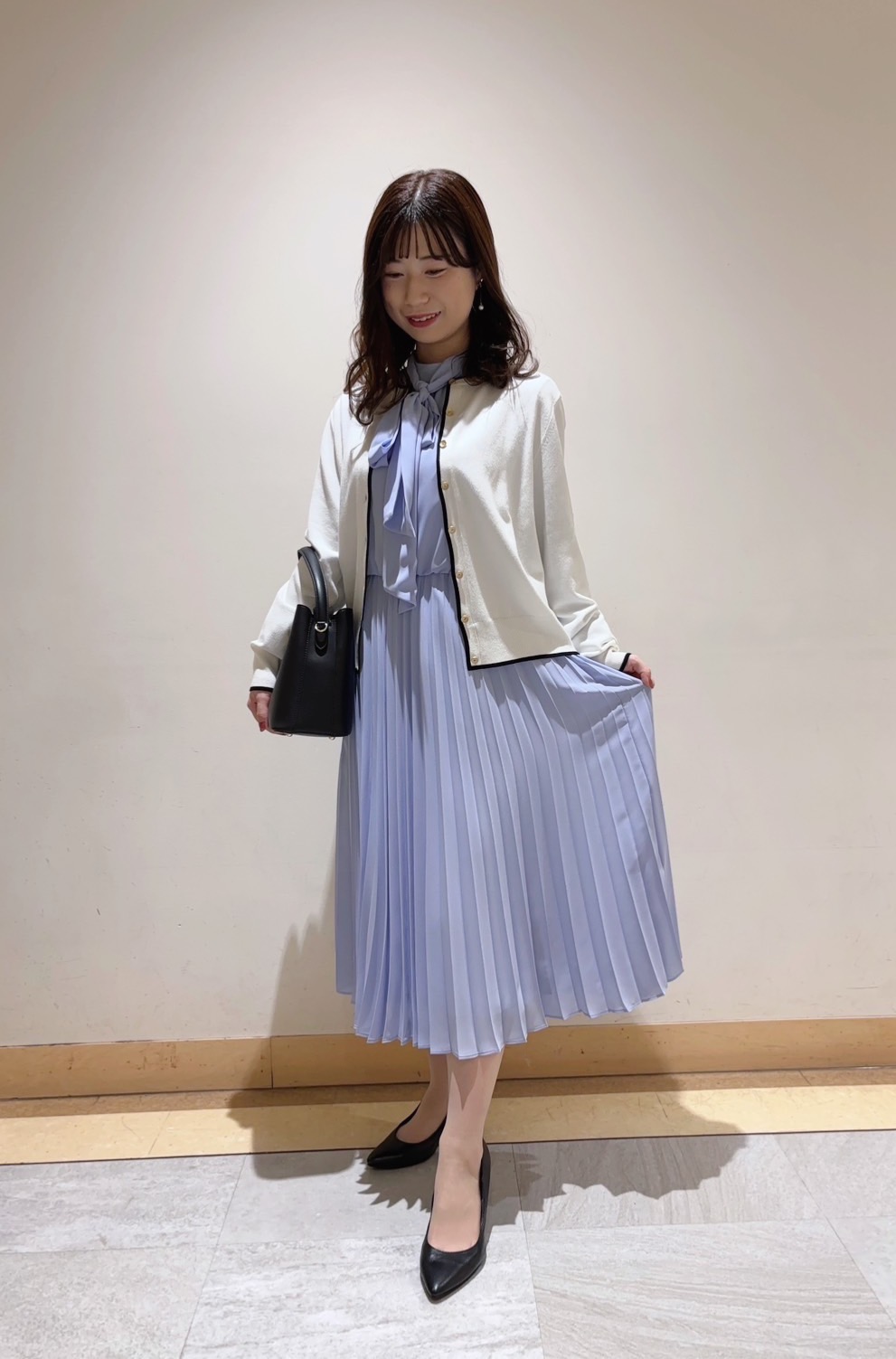 ユナさんの「UNTITLED｜【仕事着/スーツ】ファンシーツイード ジャケット」を使ったコーディネート