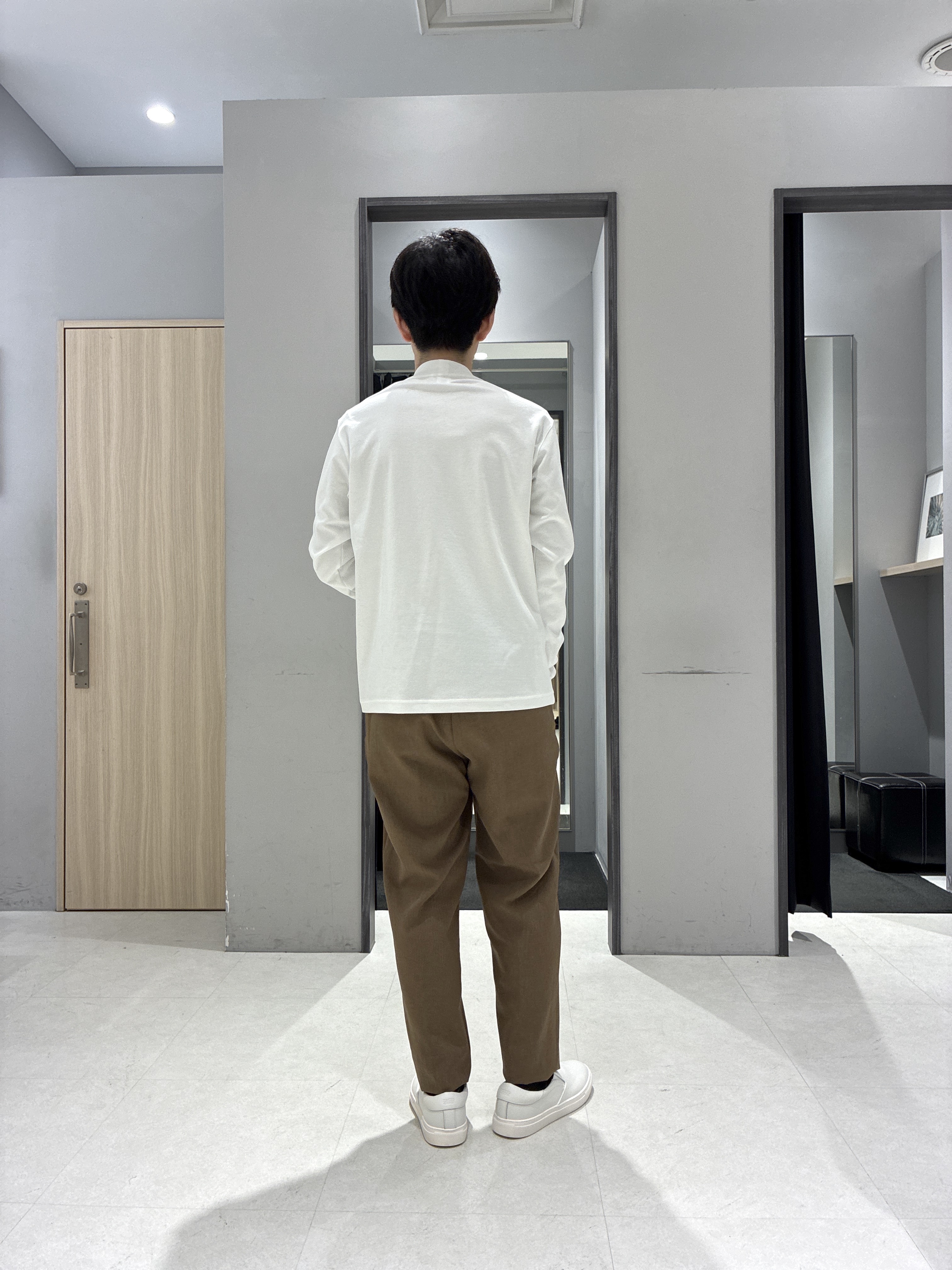 わいずみさんの「TAKEO KIKUCHI｜ストレッチ テーラードＴシャツ」を使ったコーディネート