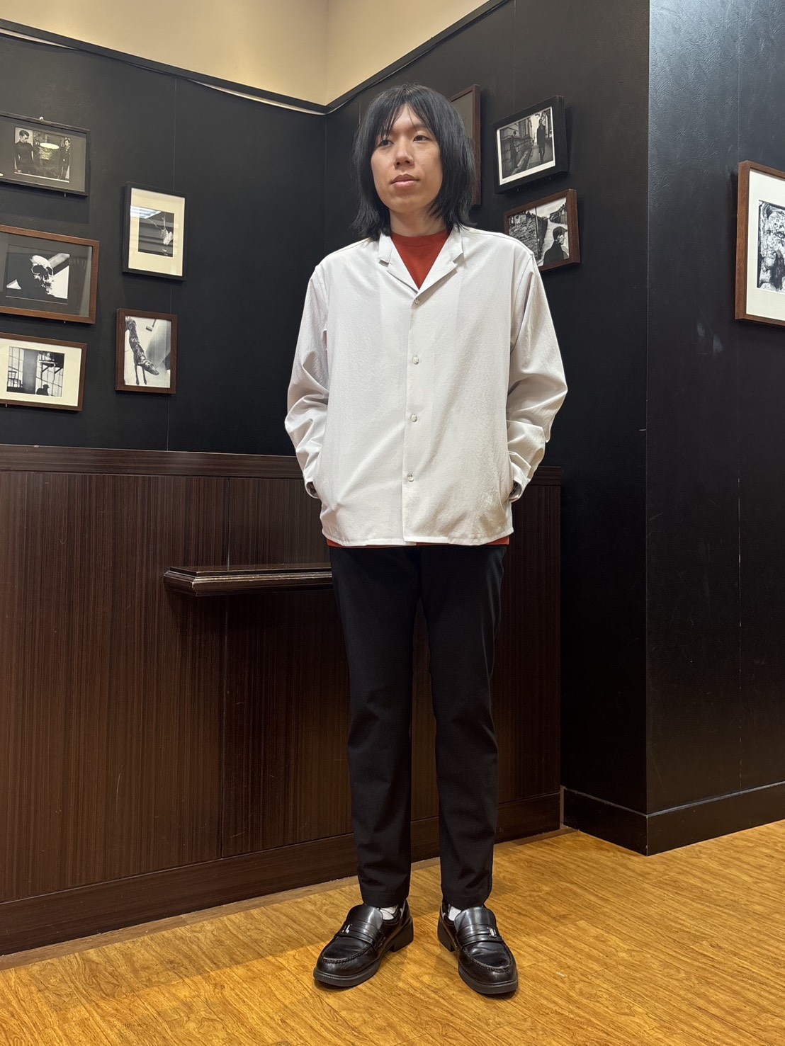 moritaさんの「TAKEO KIKUCHI｜【撥水・洗える・シワになりにくい】 リランチェ（R） シャツ」を使ったコーディネート