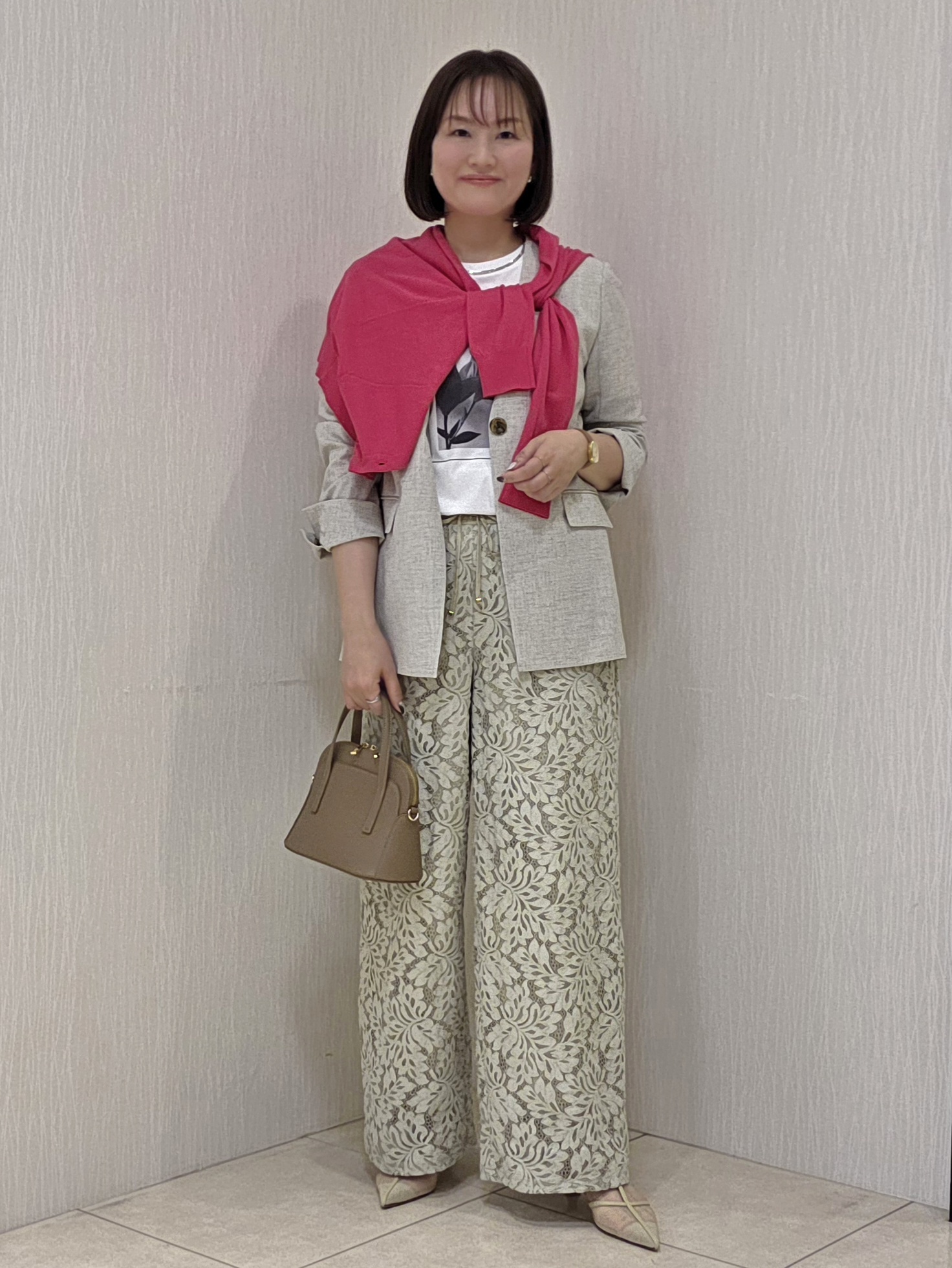 naokoさんの「UNTITLED｜◆【さらりと快適/セットアップ可/UV/接触冷感】スラブカラーレスジャケット」を使ったコーディネート