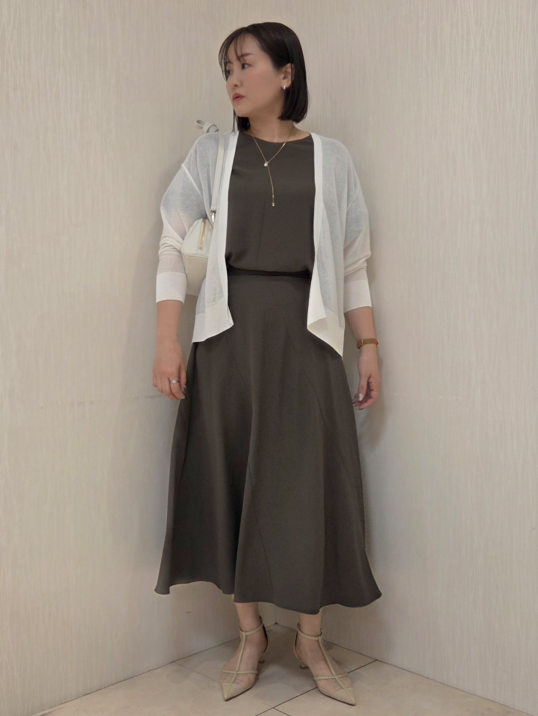 naokoさんの「UNTITLED｜【日除け・冷房対策に】コットンリネンカーディガン」を使ったコーディネート