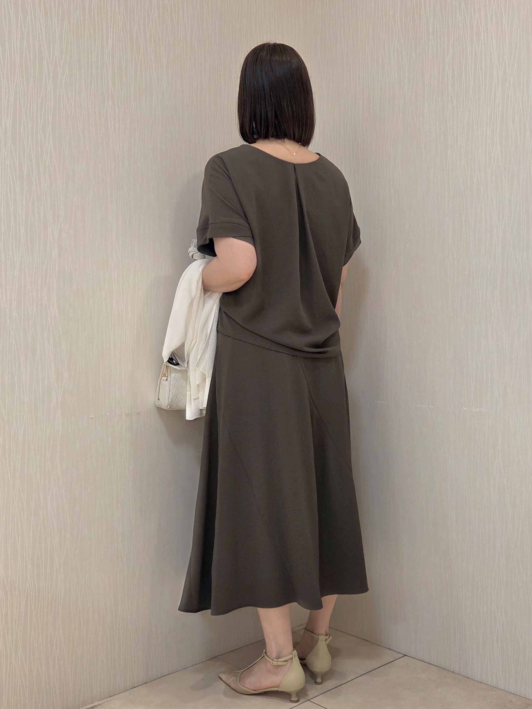 naokoさんの「UNTITLED｜【日除け・冷房対策に】コットンリネンカーディガン」を使ったコーディネート