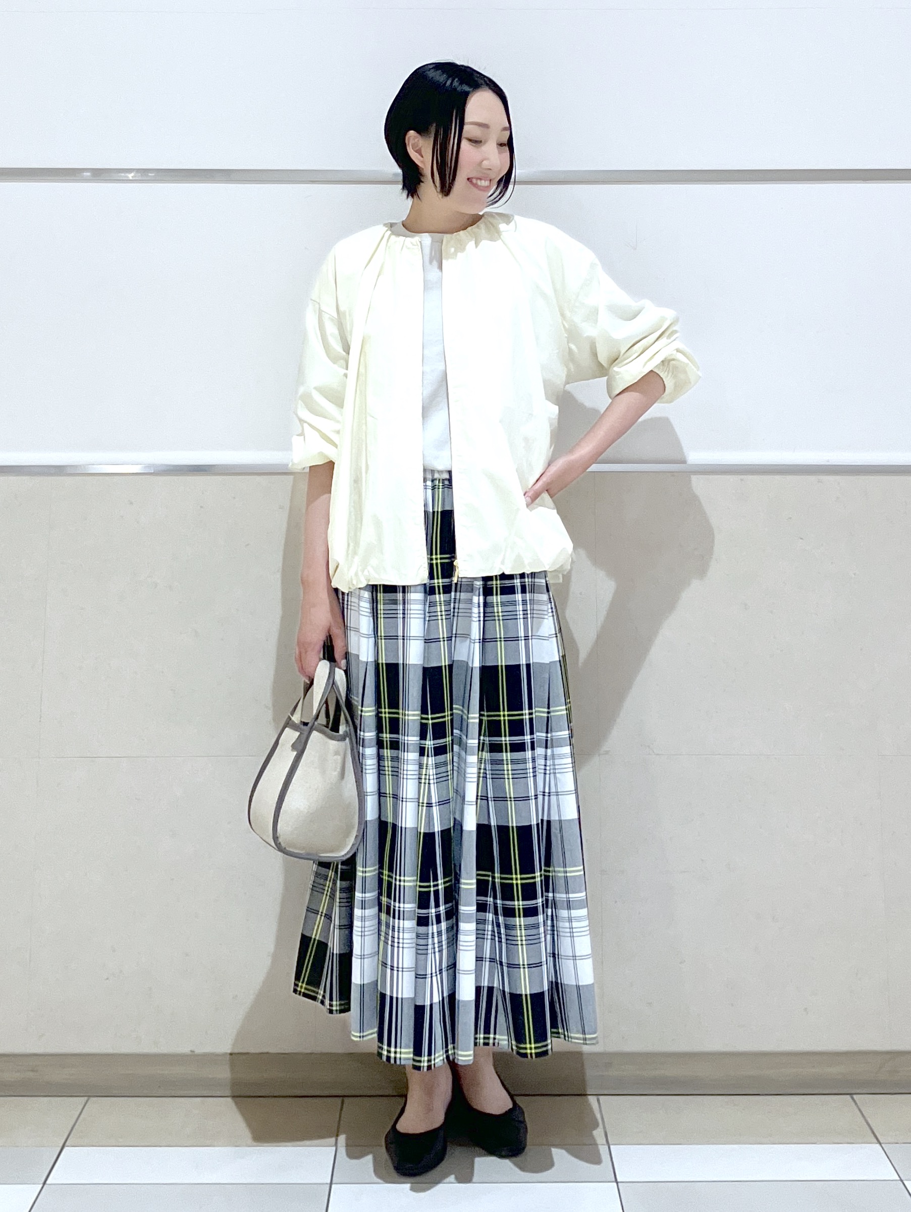 eriko さんの「Dessin｜【360度可愛い】バックヘンリーカットソー5分袖」を使ったコーディネート