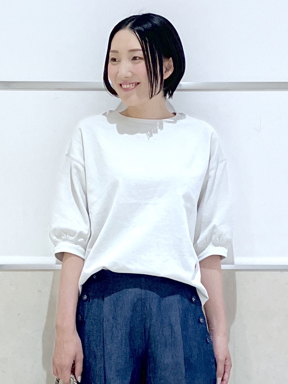eriko さんの「Dessin｜【360度可愛い】バックヘンリーカットソー5分袖」を使ったコーディネート