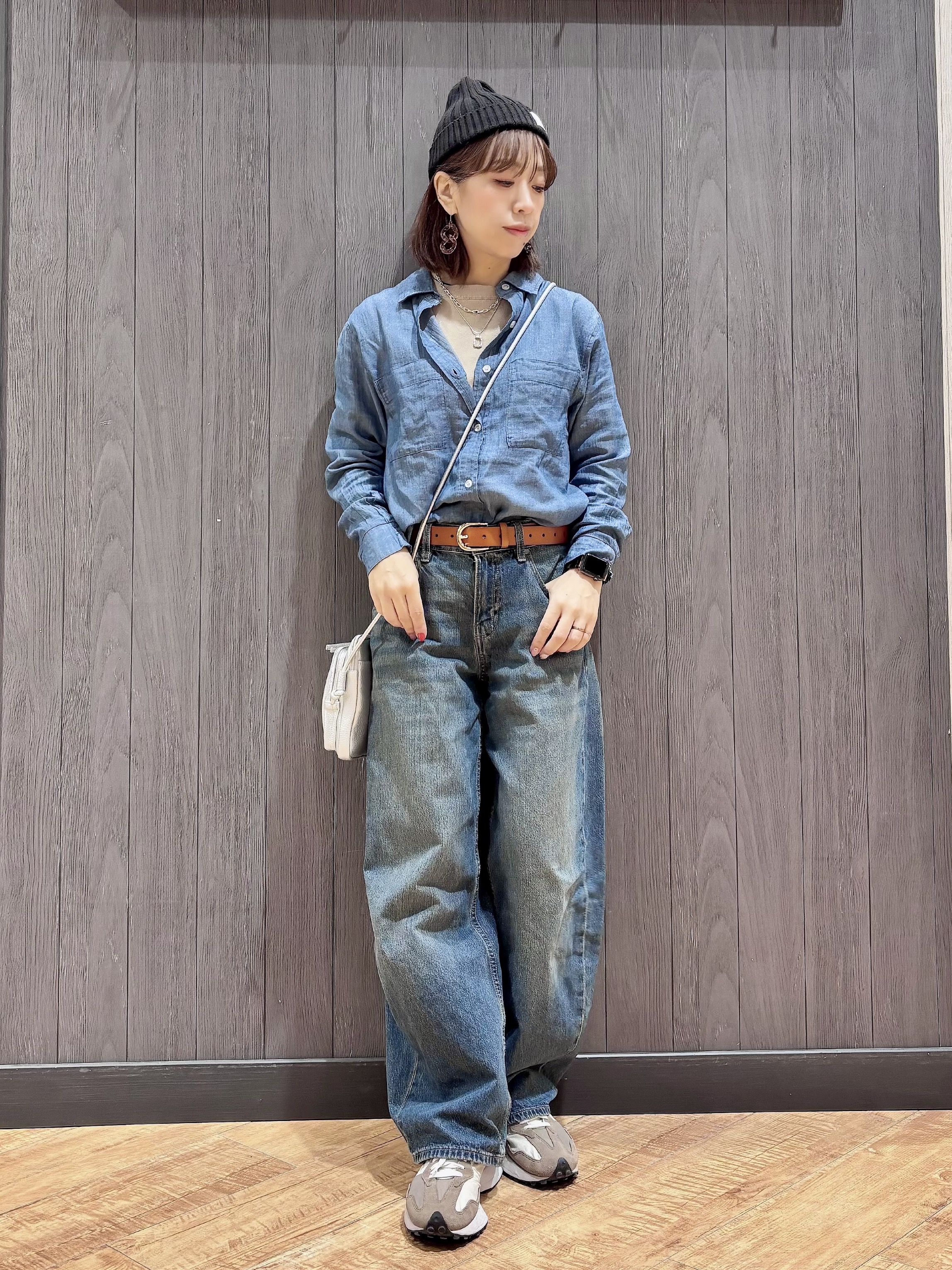 meiさんの「SHOO･LA･RUE｜【S-LL/二の腕カバー】品よく隠せる ドット刺繍5分袖ニット」を使ったコーディネート