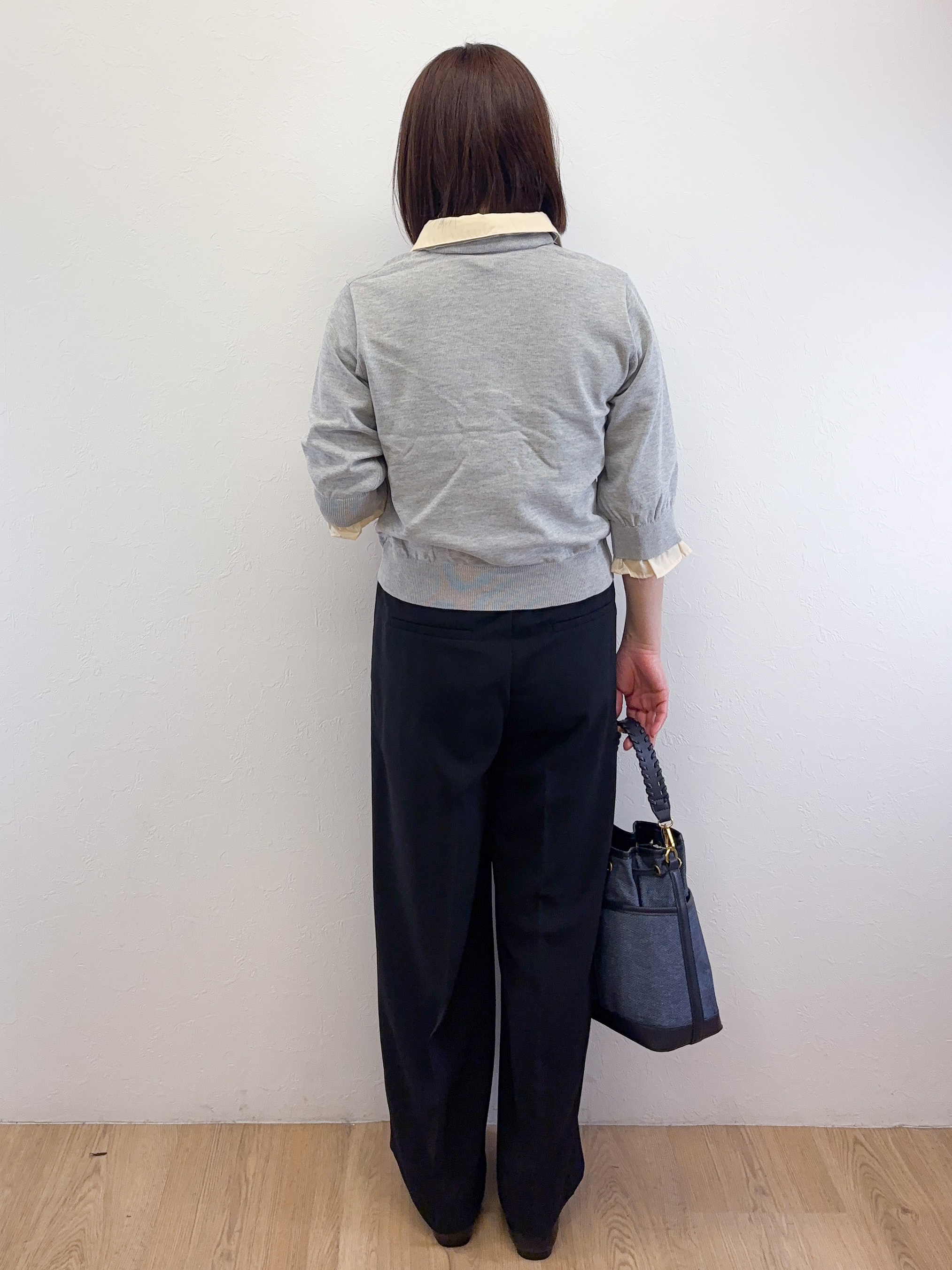 Takeさんの「OPAQUE.CLIP｜シャツレイヤード風ポロニット【洗濯機OK】」を使ったコーディネート