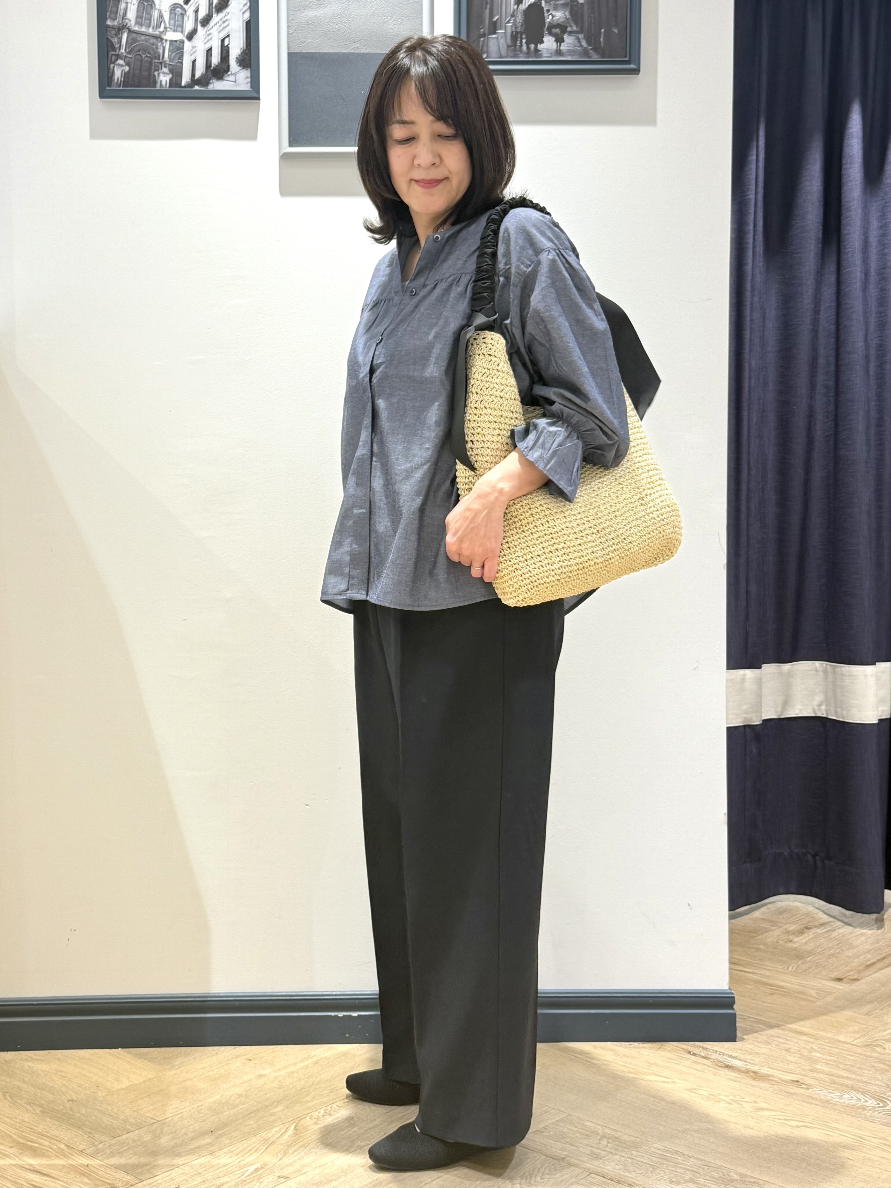 Lilyさんの「grove｜【イージーケア】麻混スタンドギャザーシャツ」を使ったコーディネート