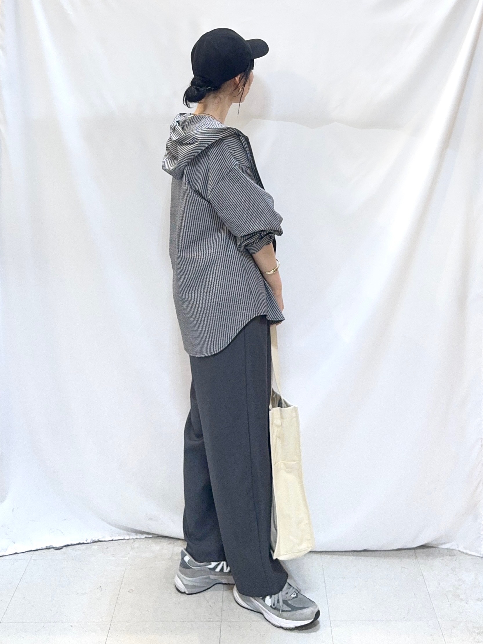 𝐇𝐢𝐫𝐨𝐦𝐢さんの「SHOO･LA･RUE｜【綿100％/S-LL/プチプラ】選べる3柄 プリントアソートTシャツ」を使ったコーディネート