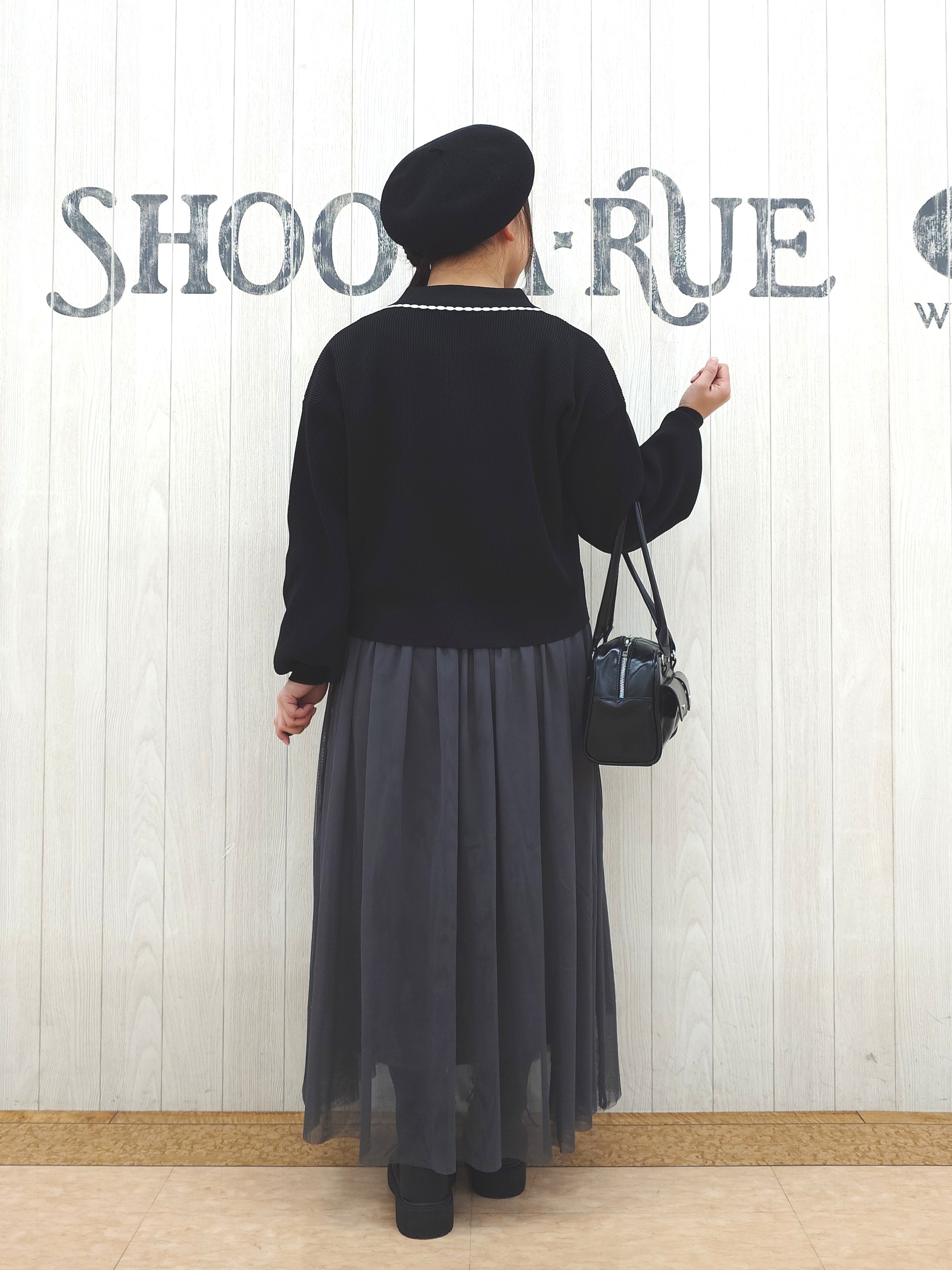 とろろさんの「SHOO･LA･RUE｜襟付きレース風カーディガン」を使ったコーディネート