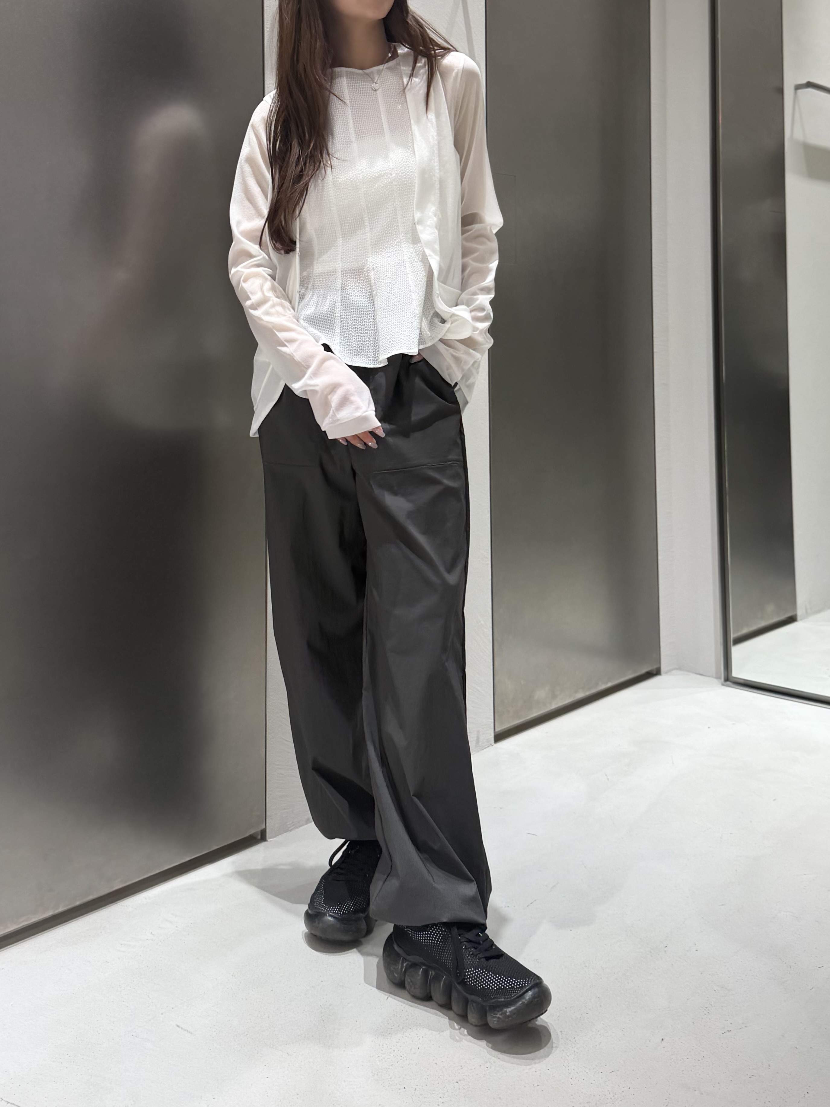 kanamiさんの「CODE A｜drawcord utility pants」を使ったコーディネート