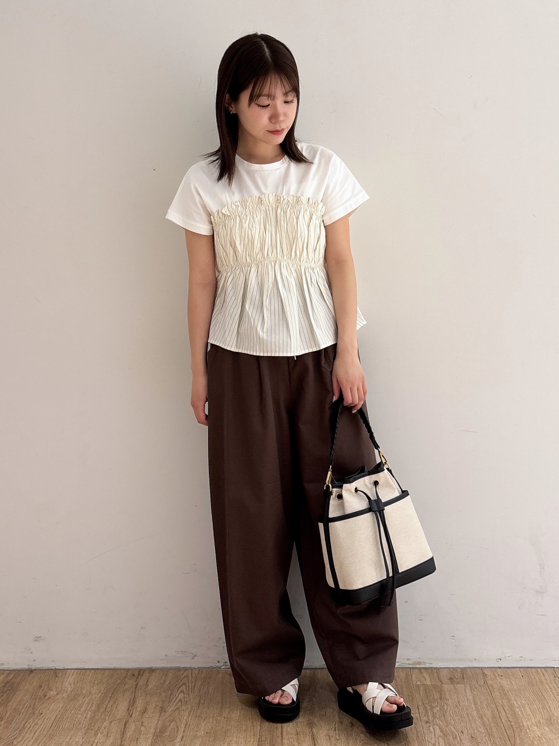 mireiさんの「OPAQUE.CLIP｜ビスチェドッキングTシャツ【洗濯機OK】」を使ったコーディネート