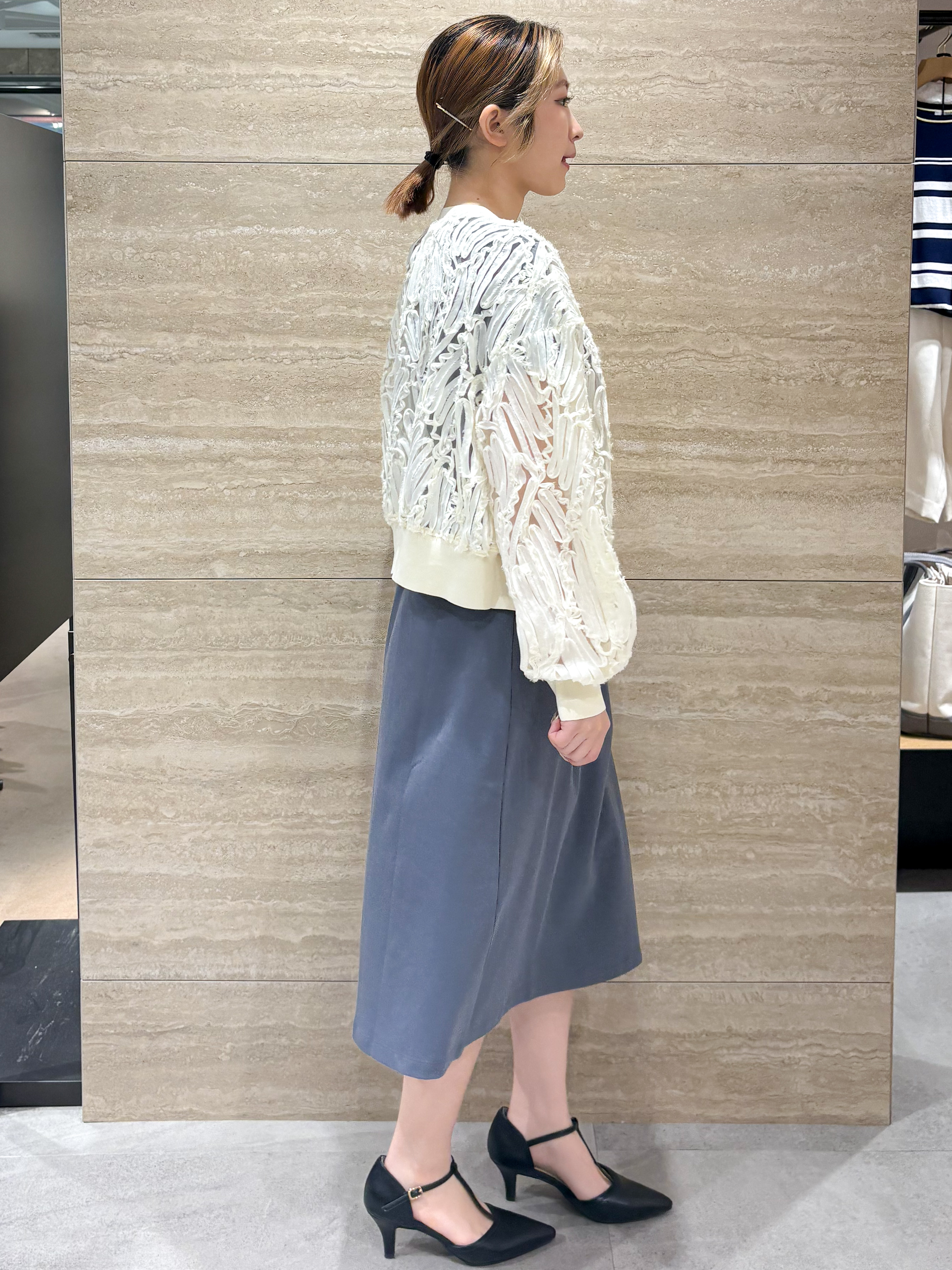 ふうかさんの「index｜シアー幾何刺繍カーディガン【洗濯機OK】」を使ったコーディネート