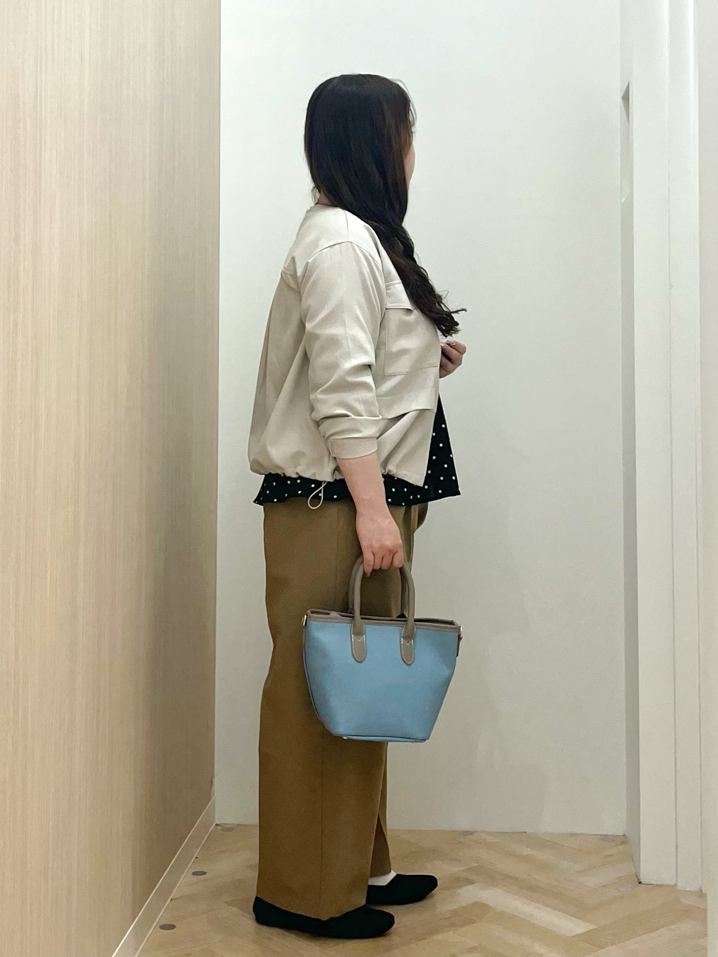 akariさんの「grove｜【洗える】麻調ノーカラーブルゾン」を使ったコーディネート