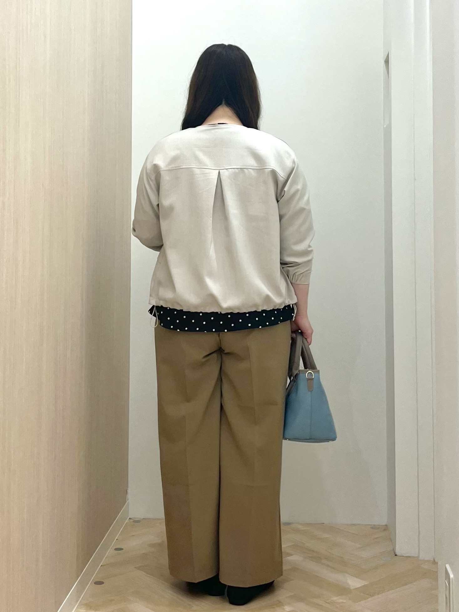 akariさんの「grove｜【洗える】麻調ノーカラーブルゾン」を使ったコーディネート