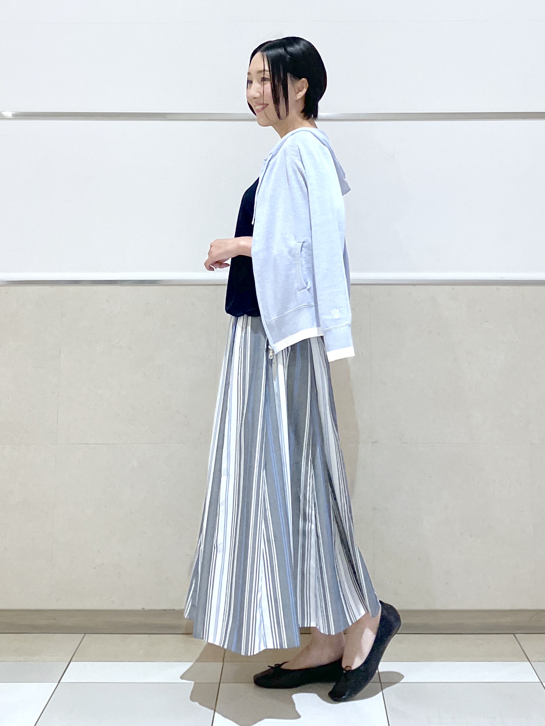 eriko さんの「Dessin｜【洗える】後ろボタンニットプルオーバー七分袖」を使ったコーディネート