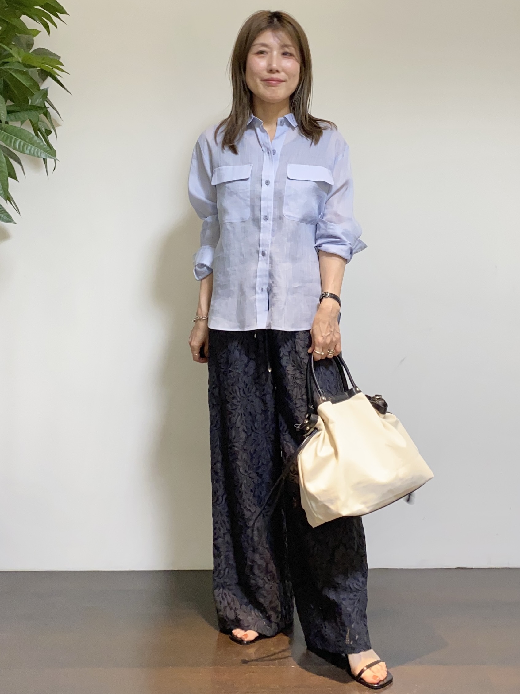 tomoさんの「UNTITLED｜【接触冷感】ドライタッチシャツ」を使ったコーディネート