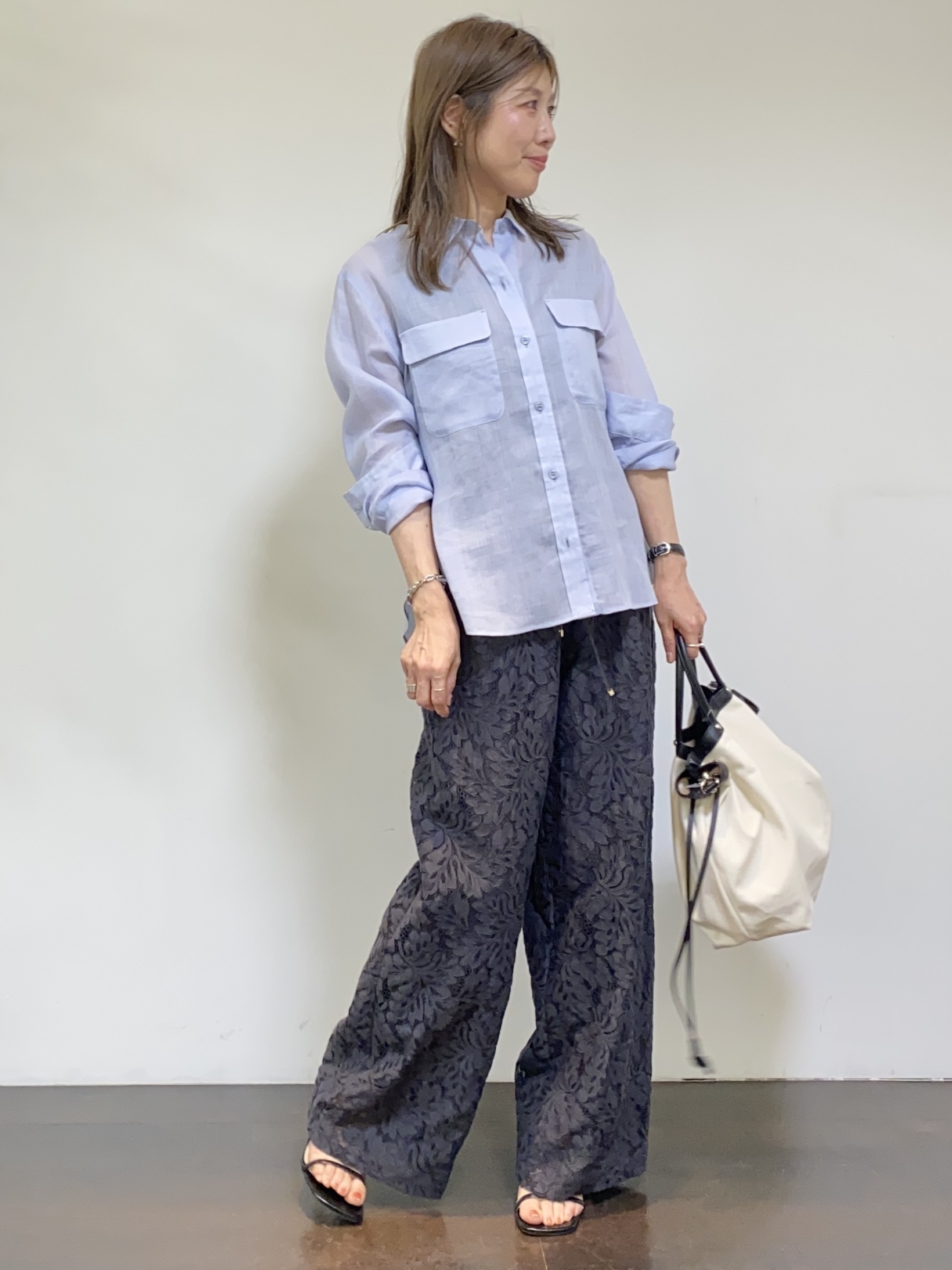 tomoさんの「UNTITLED｜【接触冷感】ドライタッチシャツ」を使ったコーディネート