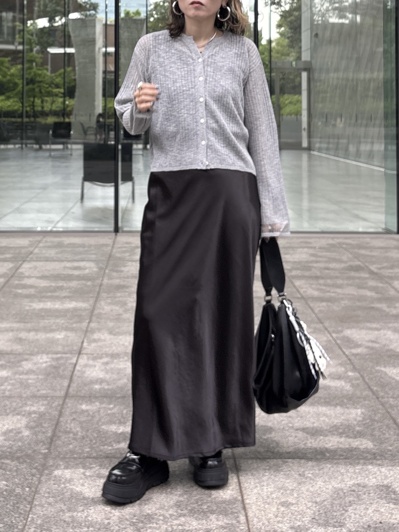 kotakiさんの「INDIVI｜シアーフレアスリーブカーディガン【接触冷感】」を使ったコーディネート