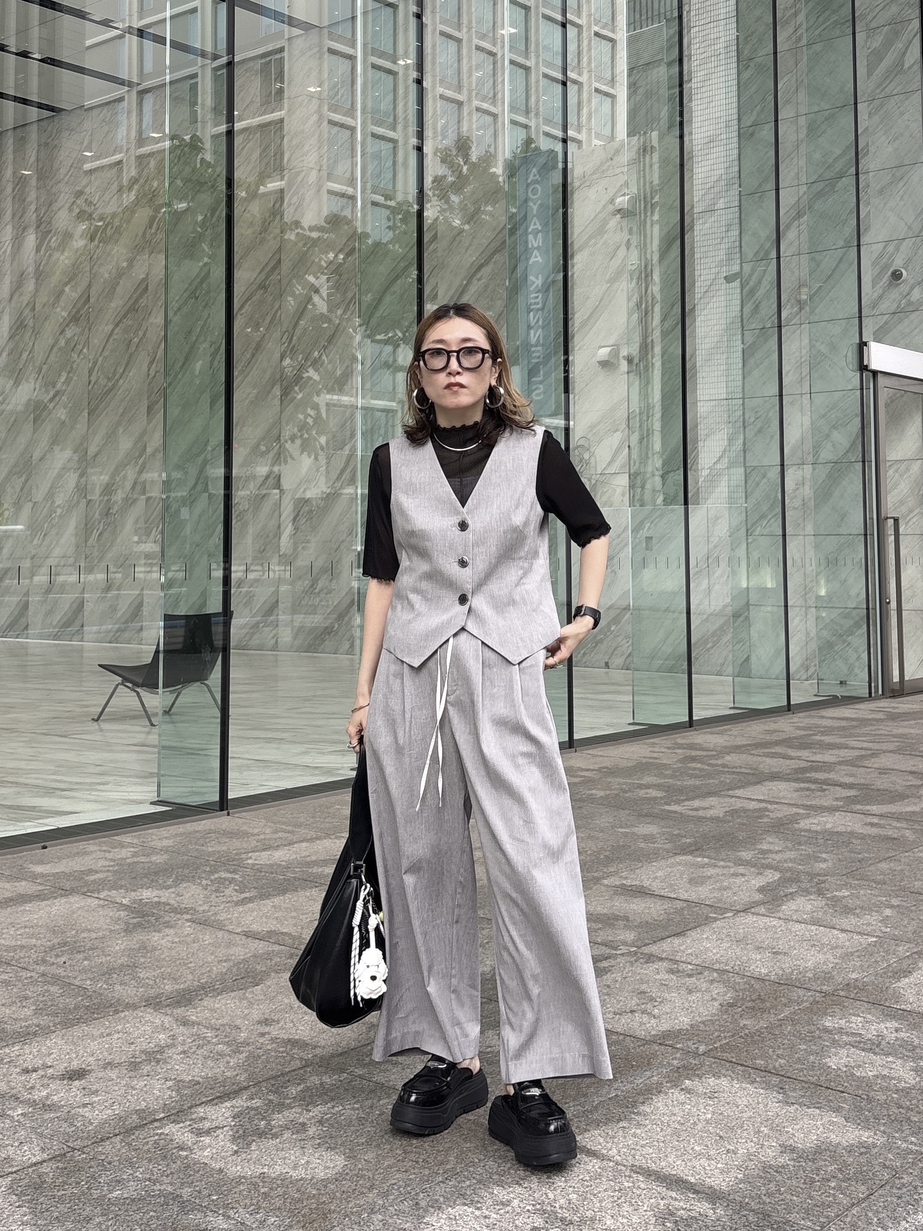 kotakiさんの「INDIVI｜リネンショートジレ」を使ったコーディネート