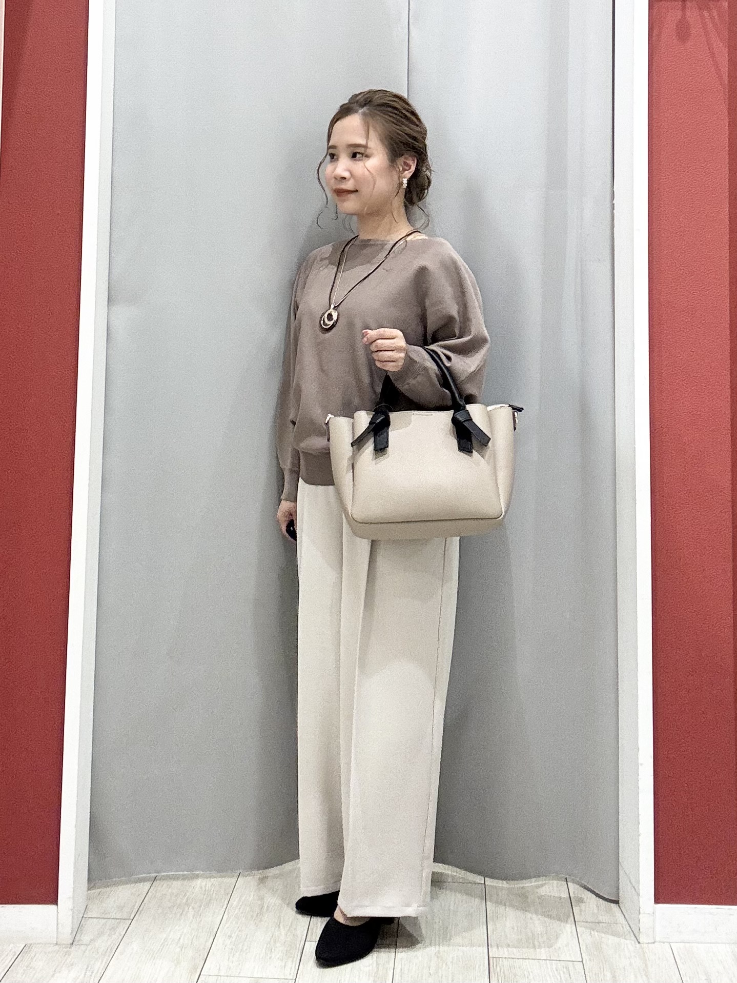 shioさんの「SHOO･LA･RUE｜【洗濯機可/S-LL】さらりと軽やか インせず着られる すっきり見えドルマンニット」を使ったコーディネート