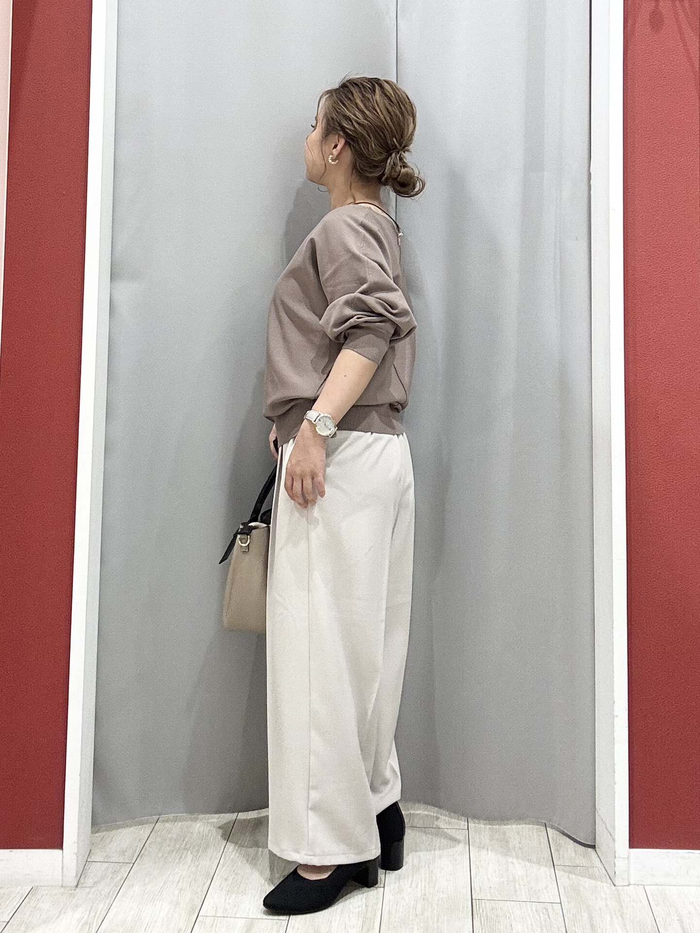 shioさんの「SHOO･LA･RUE｜【洗濯機可/S-LL】さらりと軽やか インせず着られる すっきり見えドルマンニット」を使ったコーディネート
