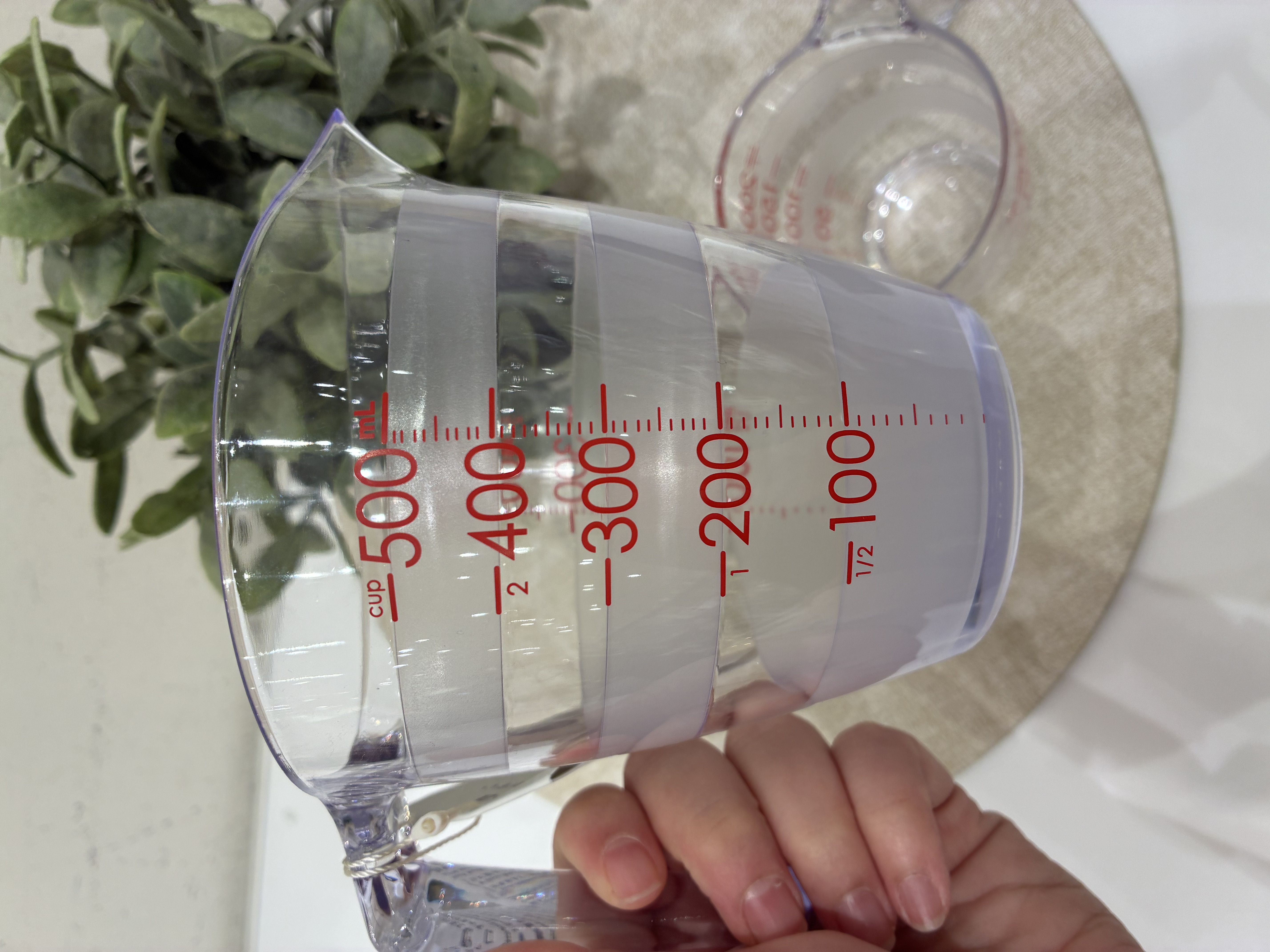 あーちゃんさんの「212 KITCHEN STORE｜目盛りが見やすい計量カップ 200ml クリア ＜marna マーナ＞」を使ったコーディネート