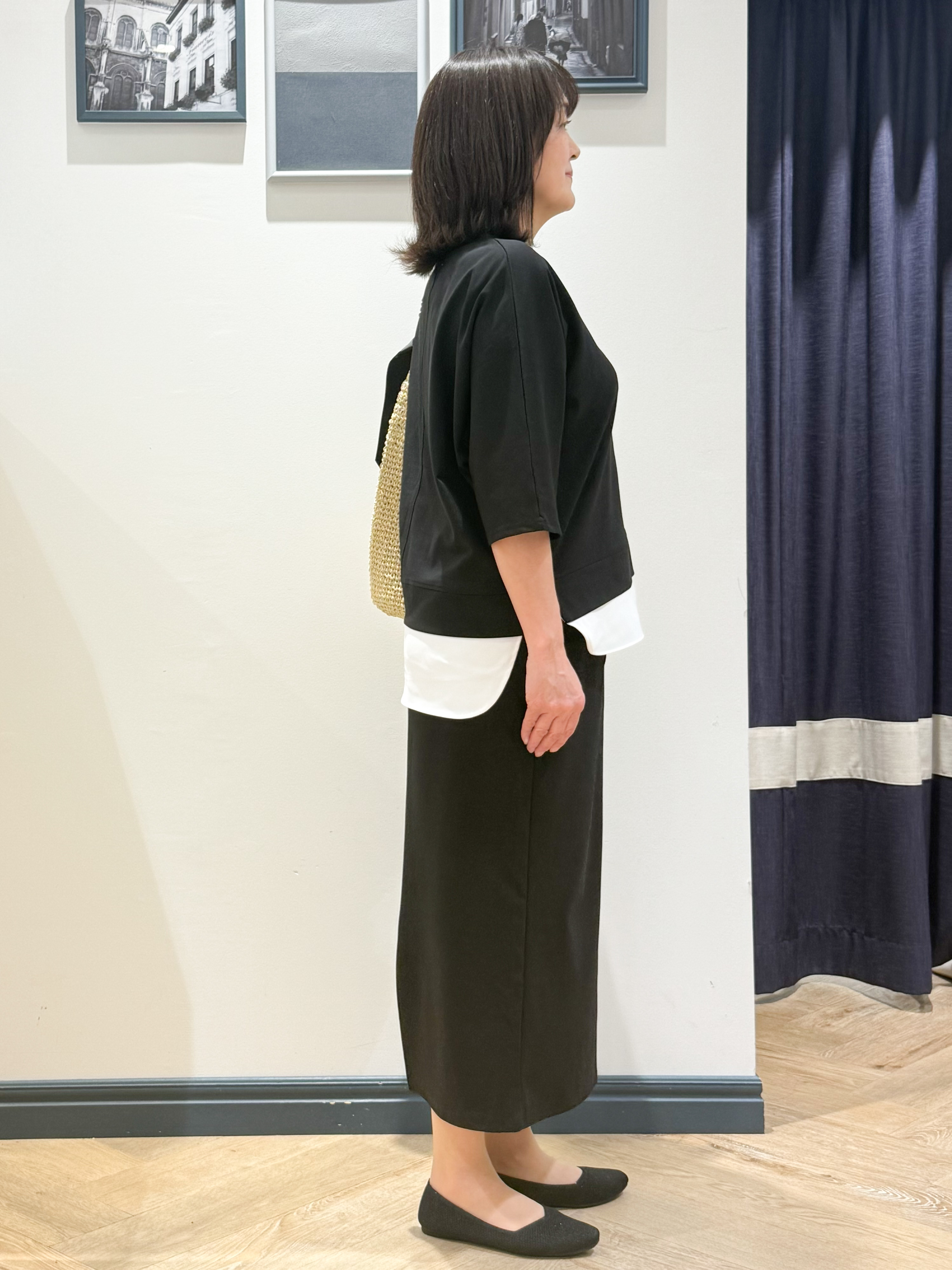 Lilyさんの「grove｜【時短コーデ】シルキーポンチレイヤード風セットアップ」を使ったコーディネート