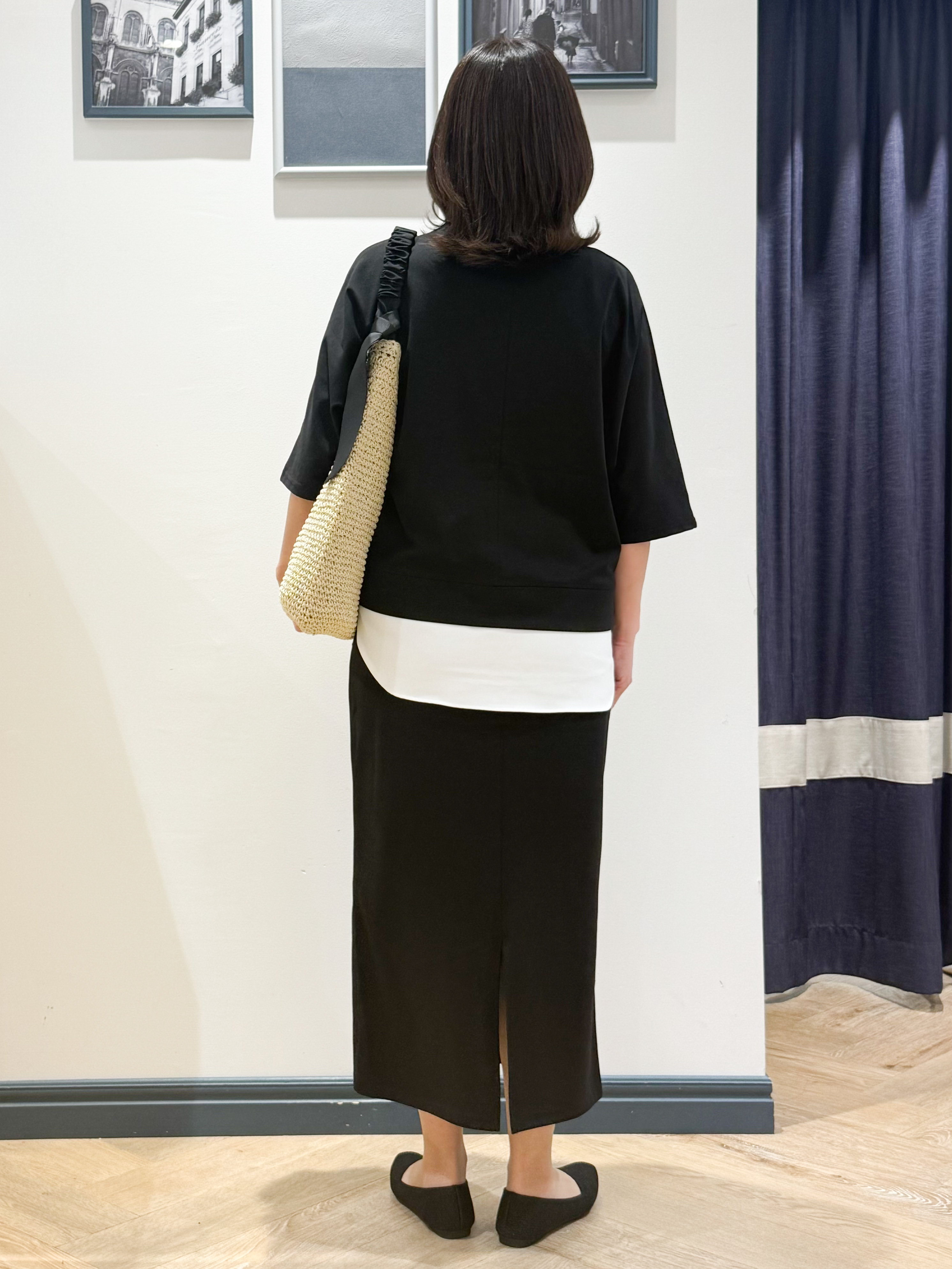 Lilyさんの「grove｜【時短コーデ】シルキーポンチレイヤード風セットアップ」を使ったコーディネート