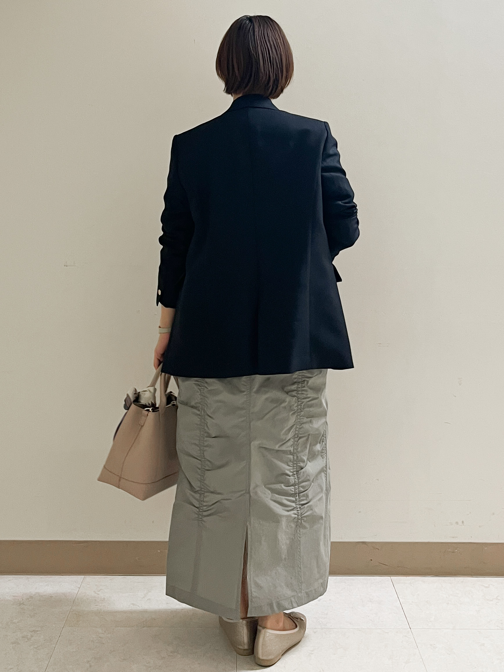 あかねさんの「OPAQUE.CLIP｜金ボタンダブルブレストテーラードジャケット／セットアップ対応【洗える】」を使ったコーディネート