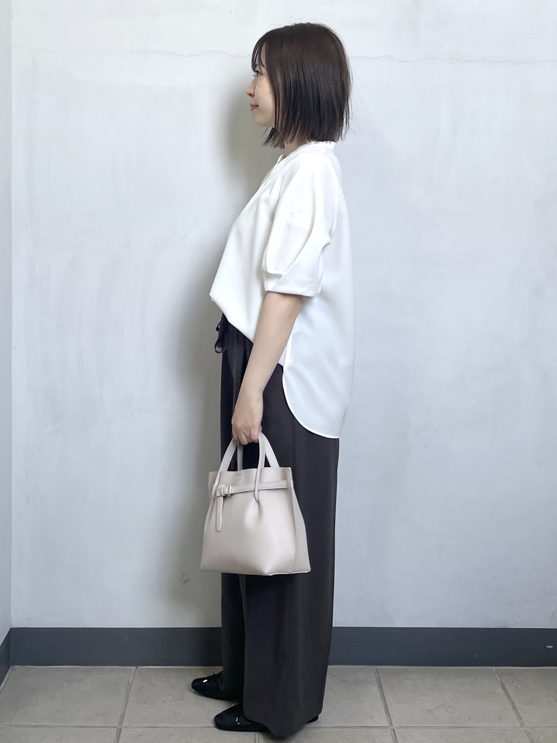 mikiさんの「OPAQUE.CLIP｜【ストレッチ／防シワ／洗濯機OK】タックスリーブブラウス《SS～LL／6col／セットアップ可》」を使ったコーディネート