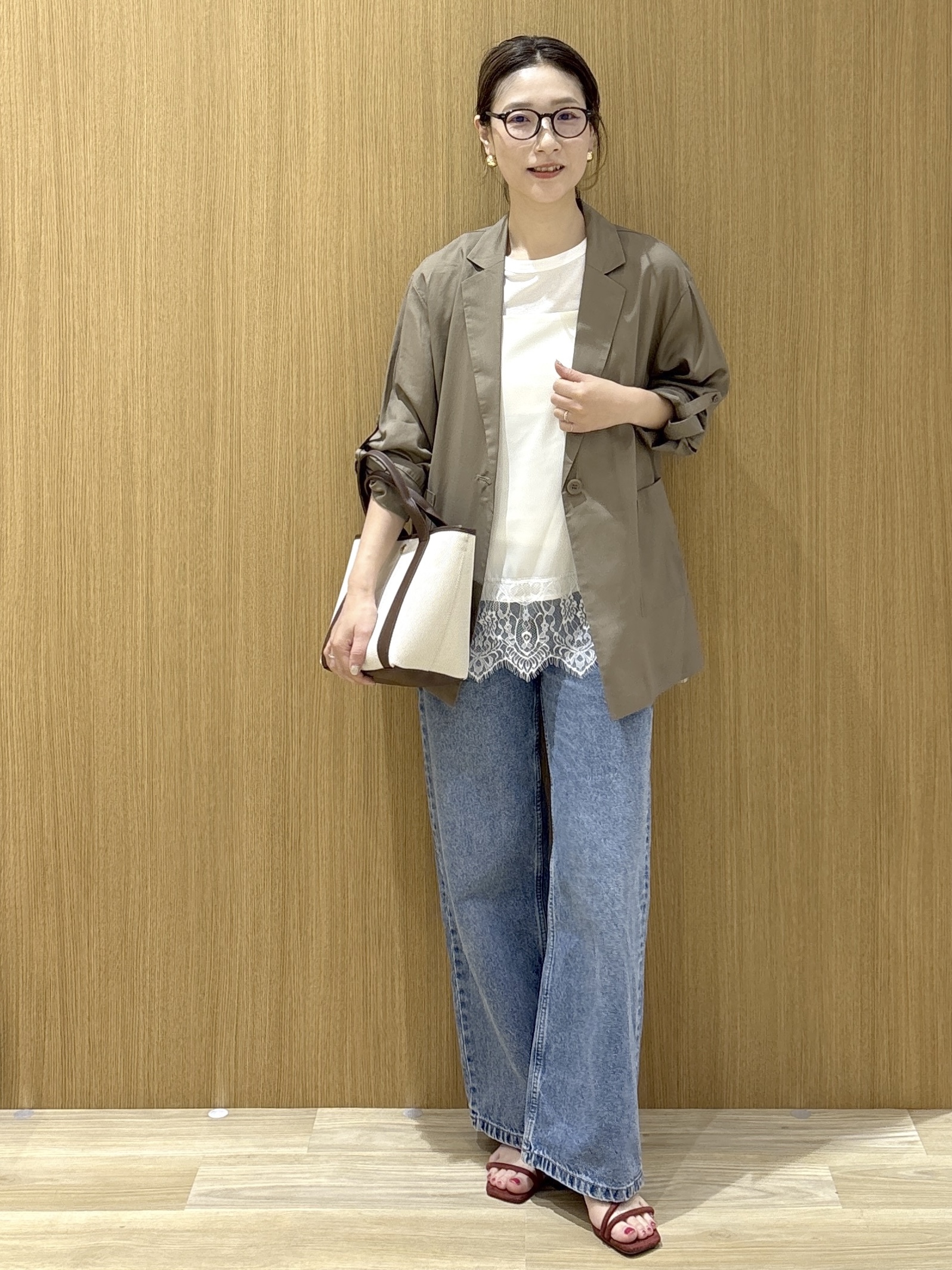 たけねぇさんの「OPAQUE.CLIP｜2WAYスリーブシアーテーラードジャケット【洗濯機OK】」を使ったコーディネート