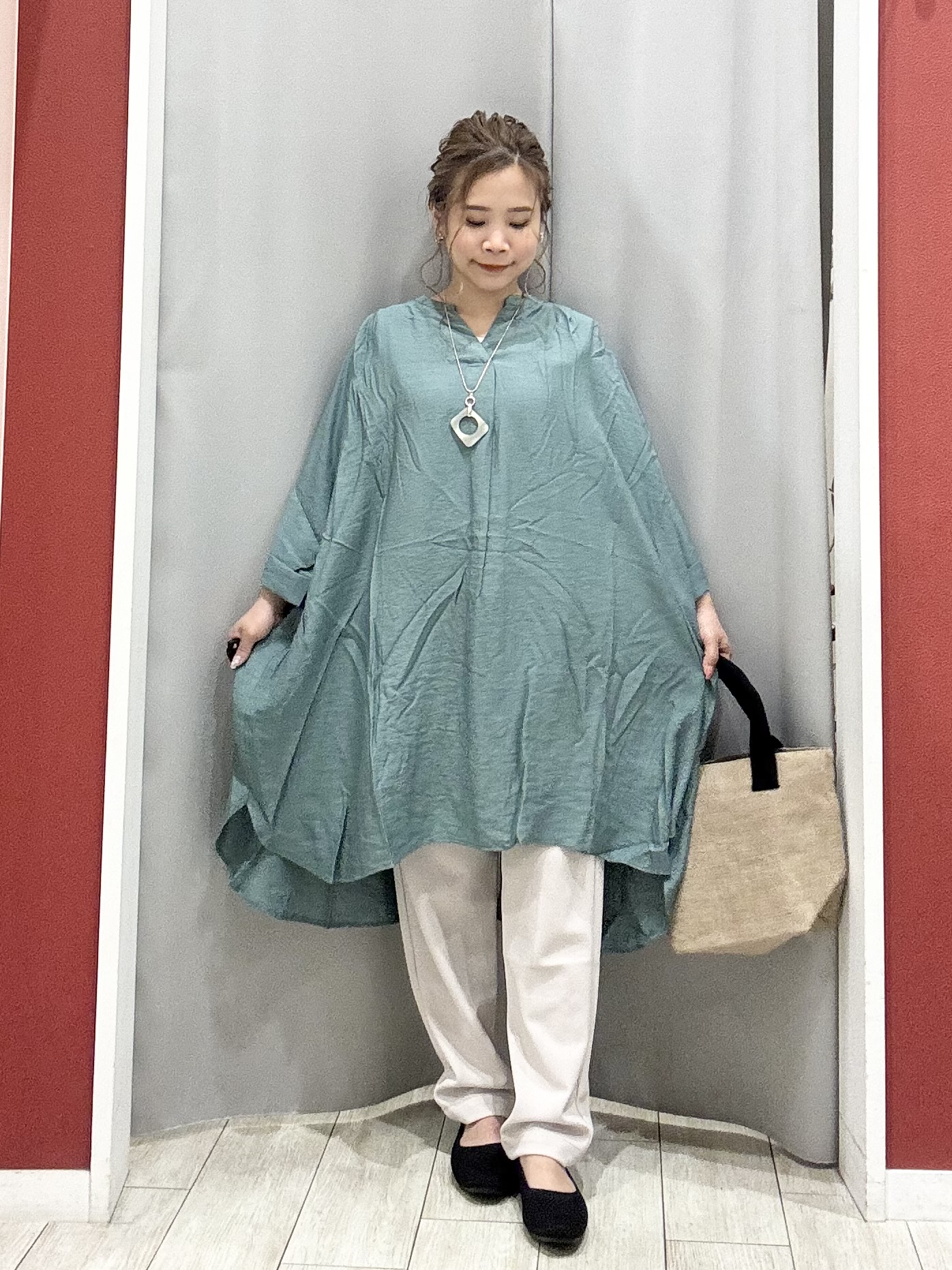 shioさんの「SHOO･LA･RUE｜【S-LL/洗濯機可】気になる体型すっぽり隠す スキッパードルマンチュニック」を使ったコーディネート