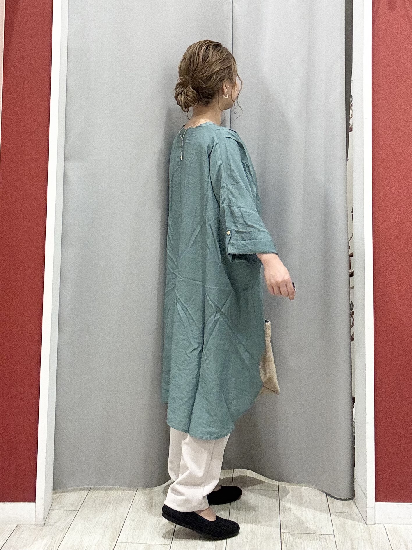 shioさんの「SHOO･LA･RUE｜【S-LL/洗濯機可】気になる体型すっぽり隠す スキッパードルマンチュニック」を使ったコーディネート
