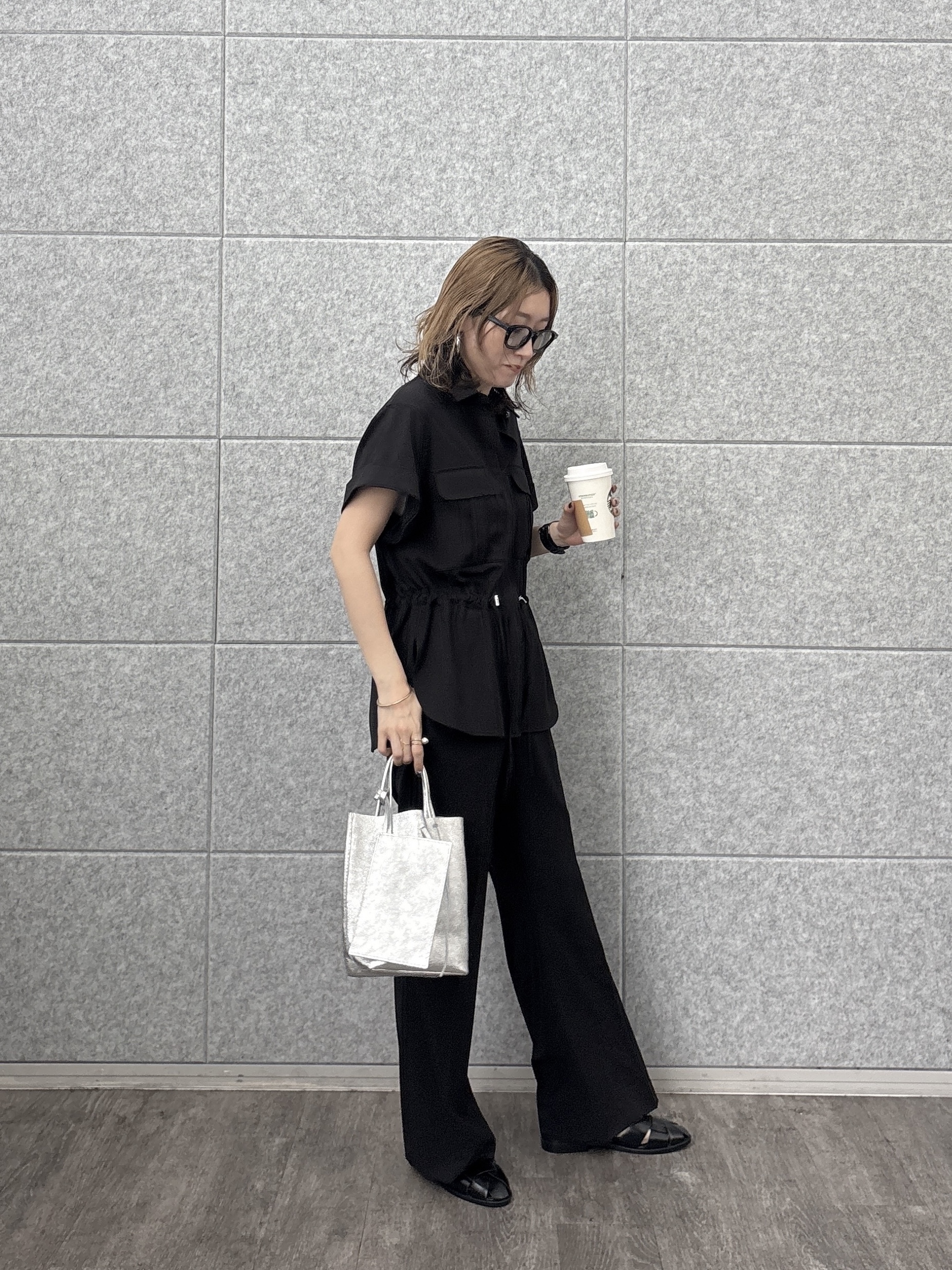 kotakiさんの「INDIVI｜Comfy SET UP｜サファリシャツ【セットアップ対応／通勤／カセット服／接触冷感／UVカット】」を使ったコーディネート