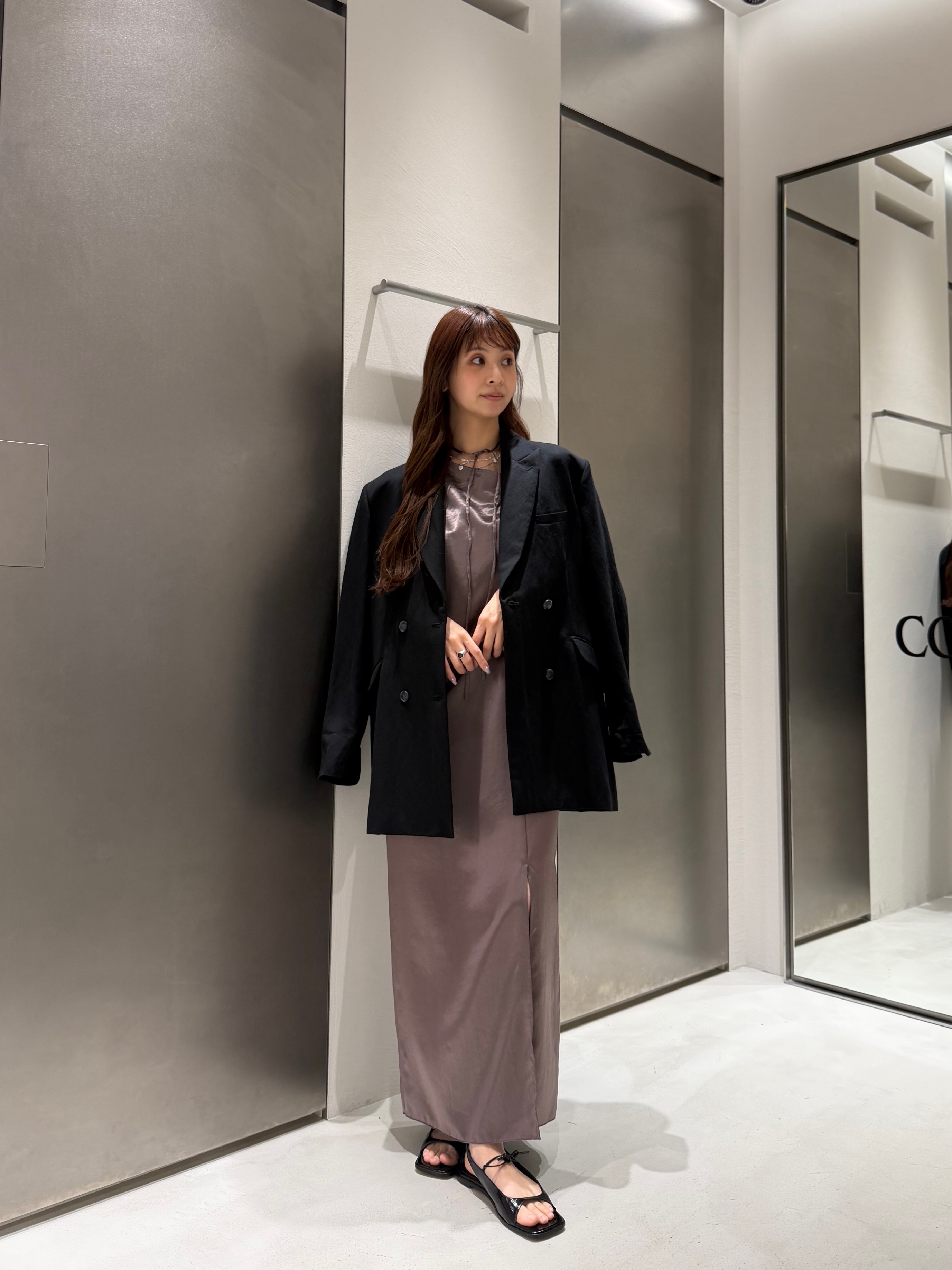 kanamiさんの「CODE A｜arc tailored jacket」を使ったコーディネート