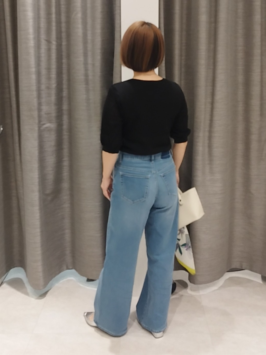 s u g iさんの「UNTITLED｜【洗える】エレガンススリーブニット」を使ったコーディネート