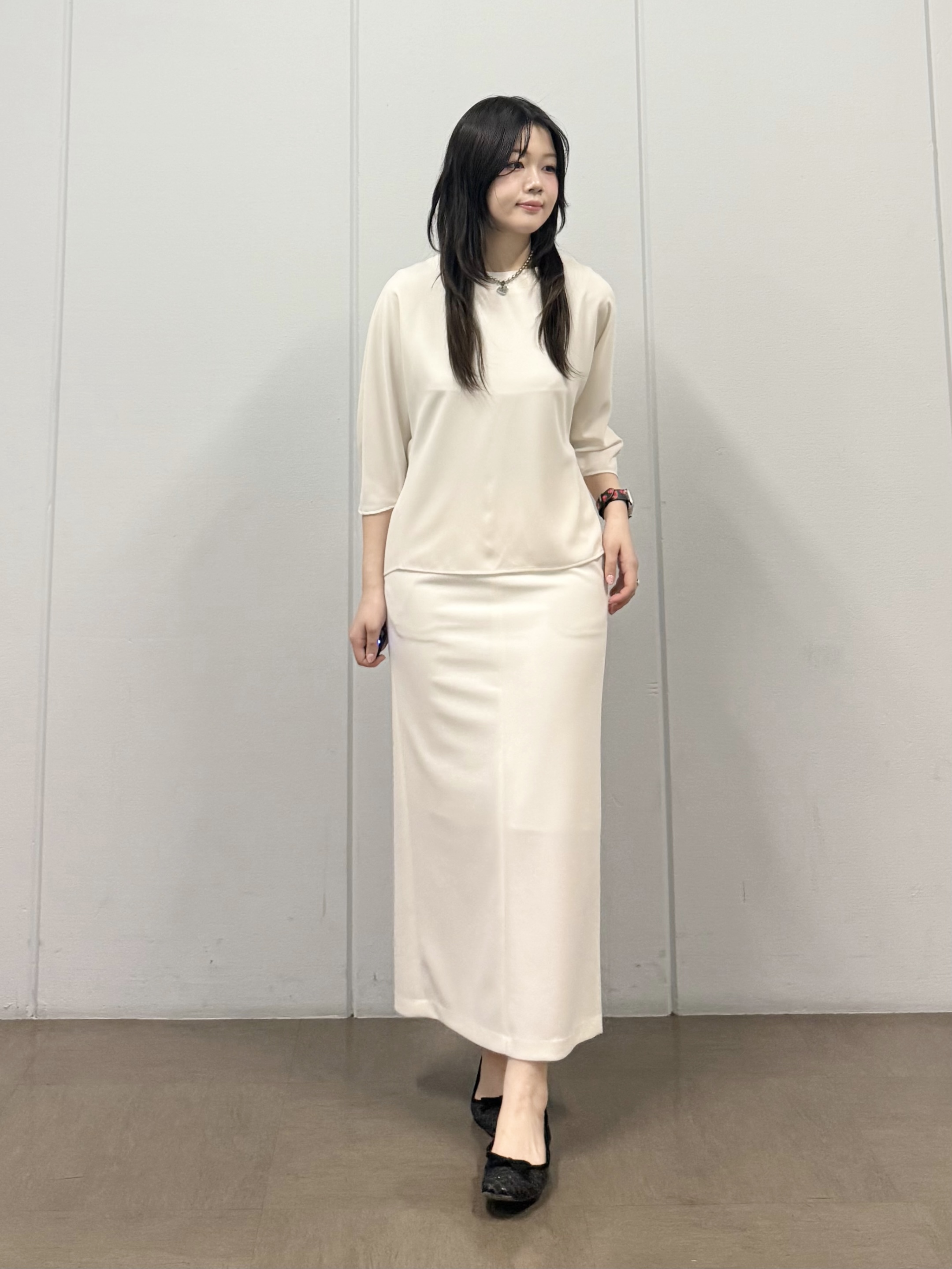 mizukiさんの「INDIVI｜【洗える／コットン】メッシュジップニットカーディガン」を使ったコーディネート