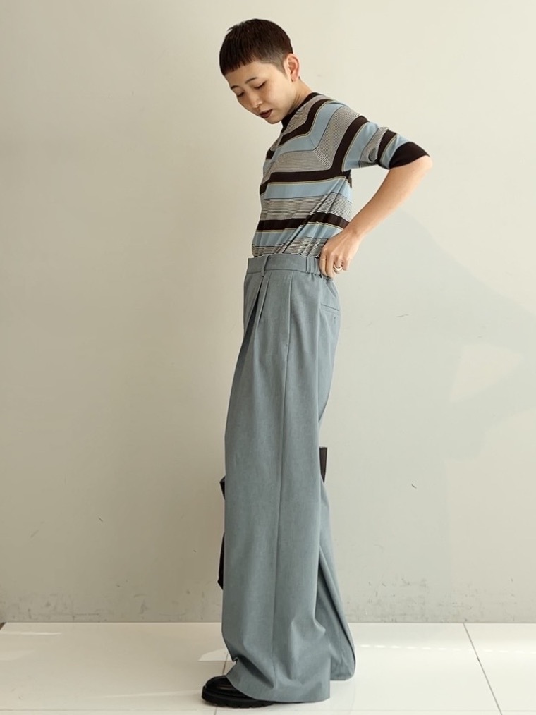 OCHIAIさんの「DRESSTERIOR｜【otonaMUSE5月号掲載／セットアップ可】ウォッシャブルワイドタックパンツ」を使ったコーディネート
