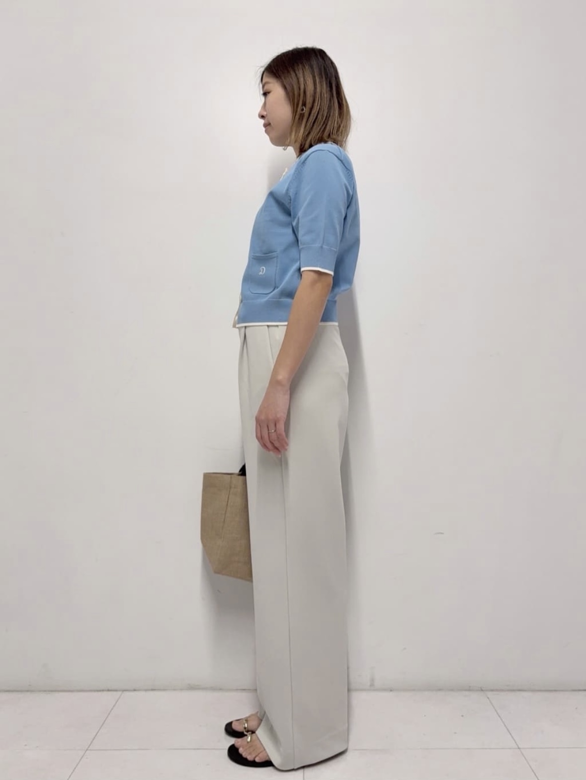 Nishijimaさんの「DRESSTERIOR｜【接触冷感/ウォッシャブル】センタープレスジョーゼットパンツ」を使ったコーディネート