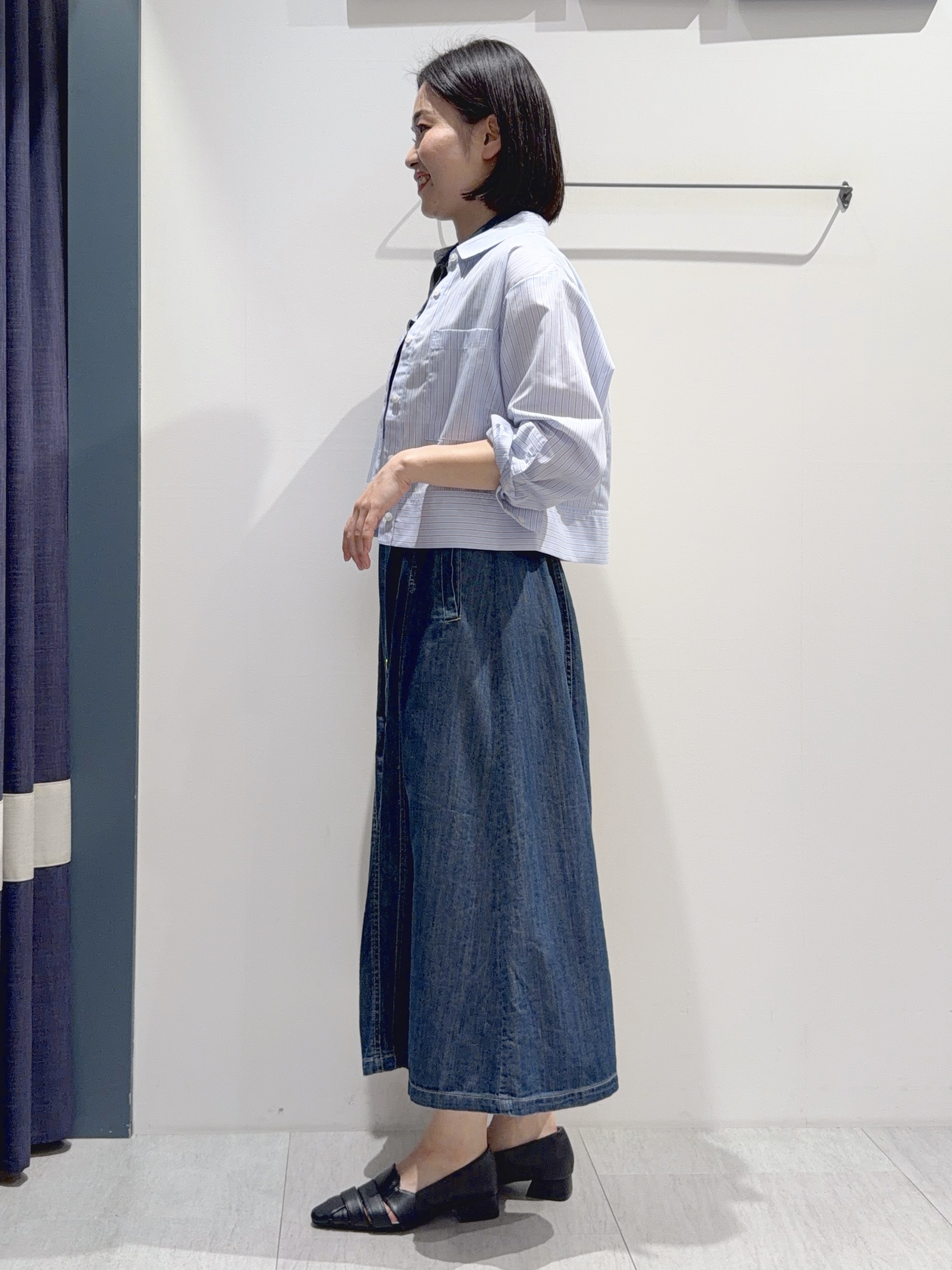 あんりさんの「grove｜【イージーケア】麻混クロップドシャツ」を使ったコーディネート