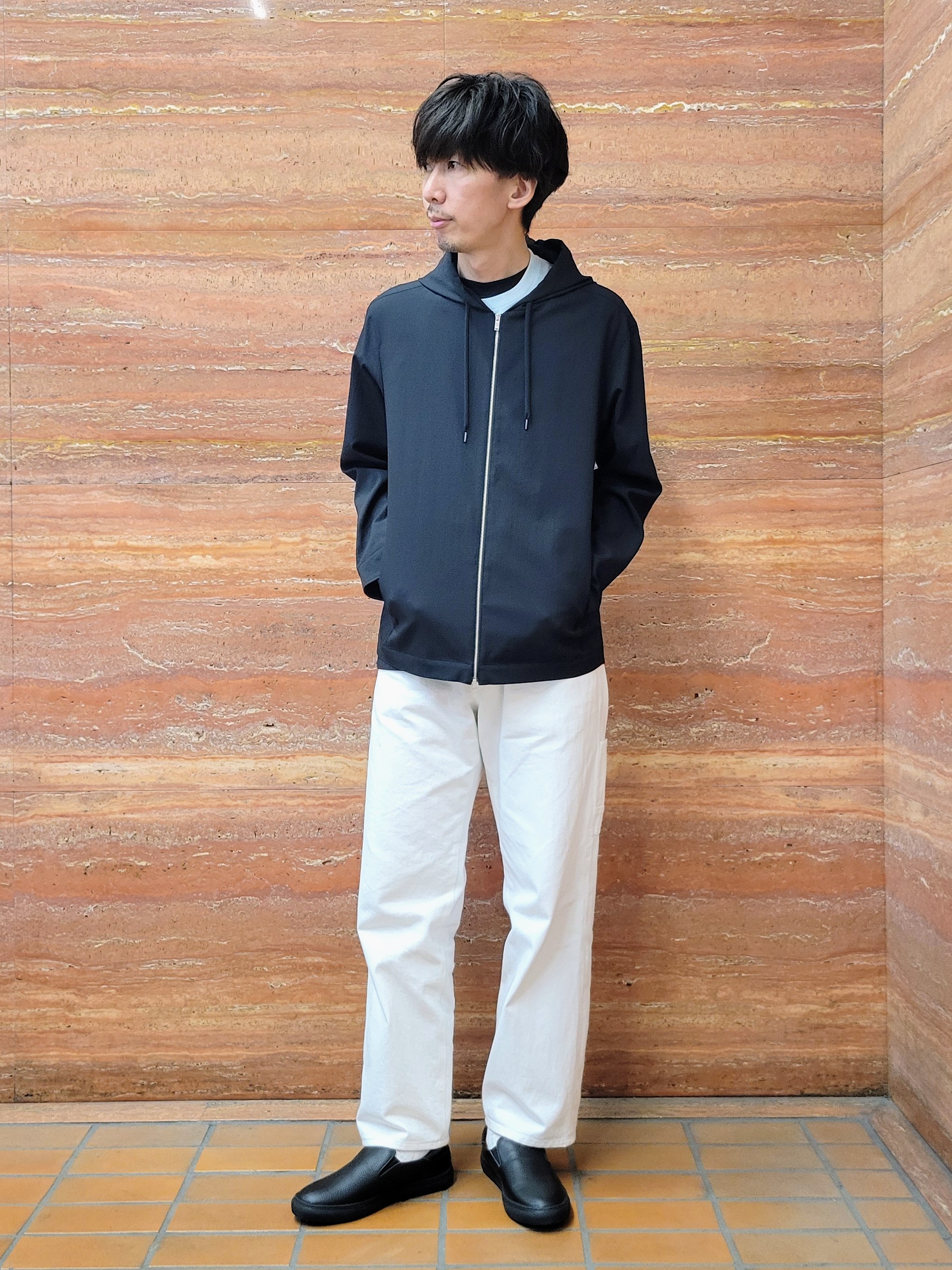 piroyaさんの「TAKEO KIKUCHI｜【撥水・洗える・シワになりにくい】 リランチェ（R） フードブルゾン」を使ったコーディネート