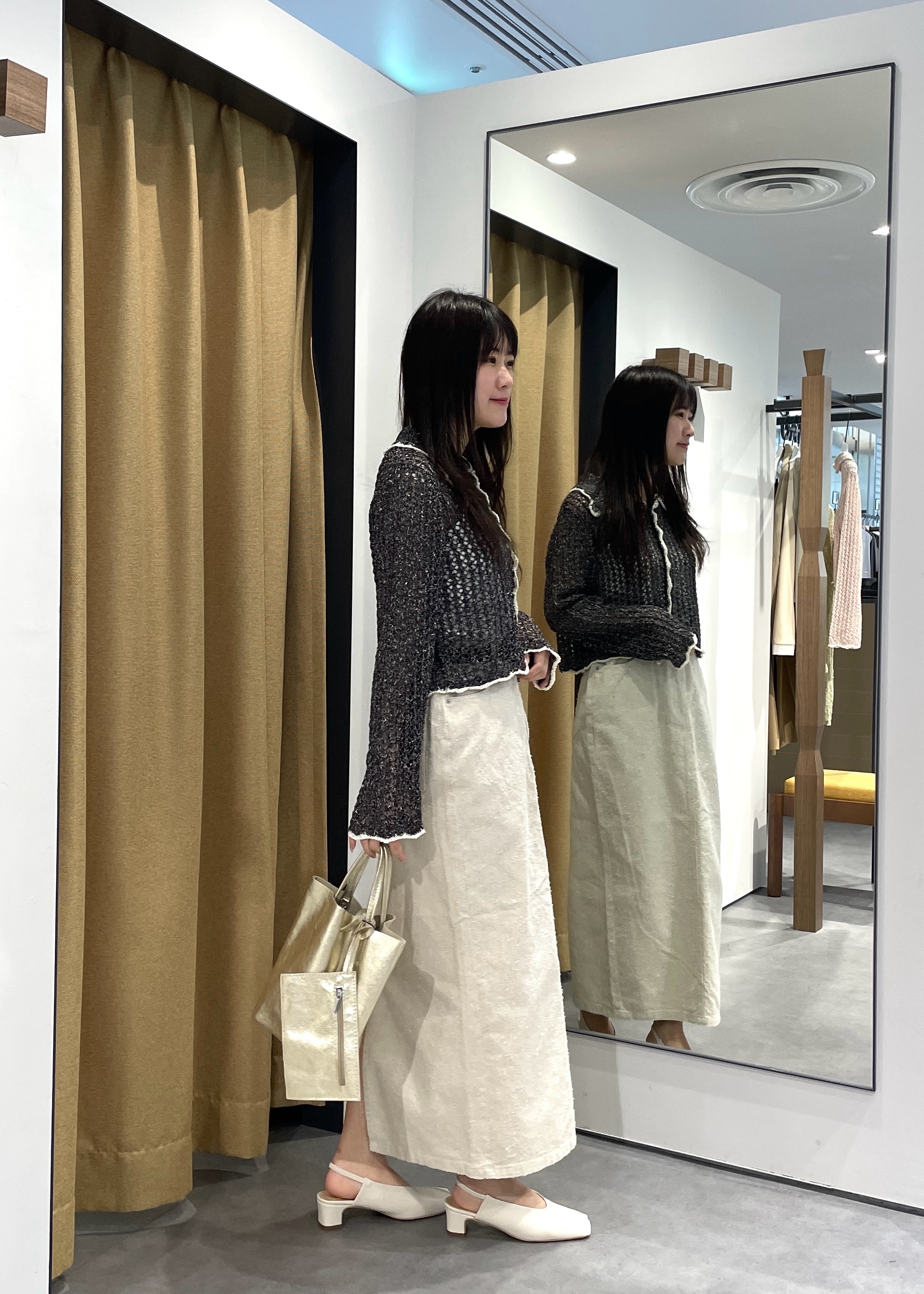 Renoさんの「INDIVI｜【一部店舗限定】ネップメッシュカーディガン」を使ったコーディネート