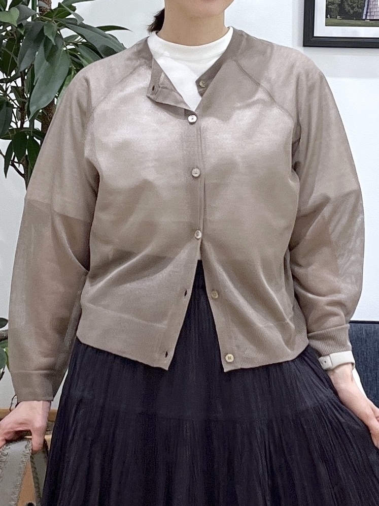 canaさんの「Dessin｜お守りカーディガン -ウォッシャブル-」を使ったコーディネート
