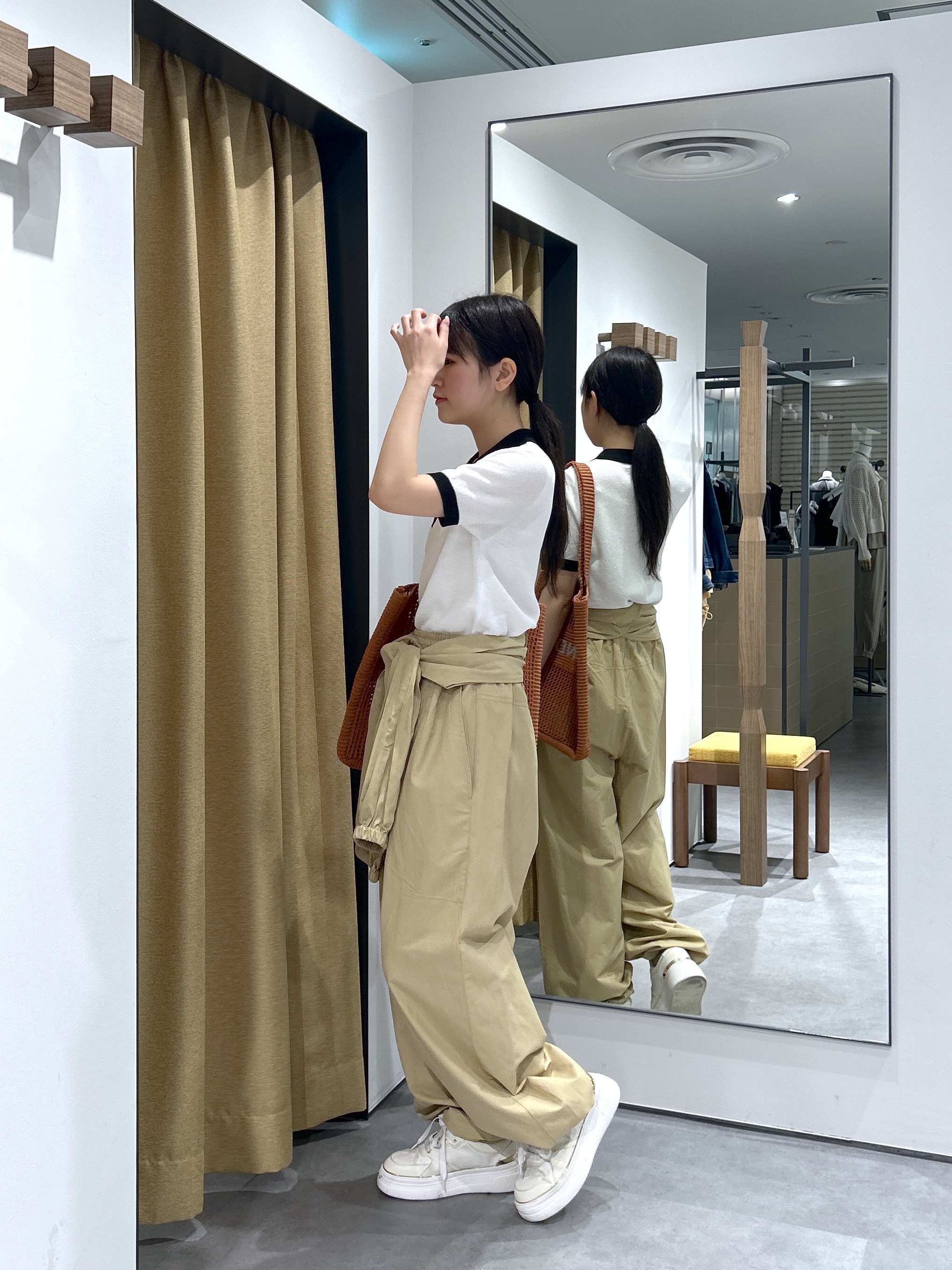 Renoさんの「INDIVI｜ジャカードポロニット」を使ったコーディネート