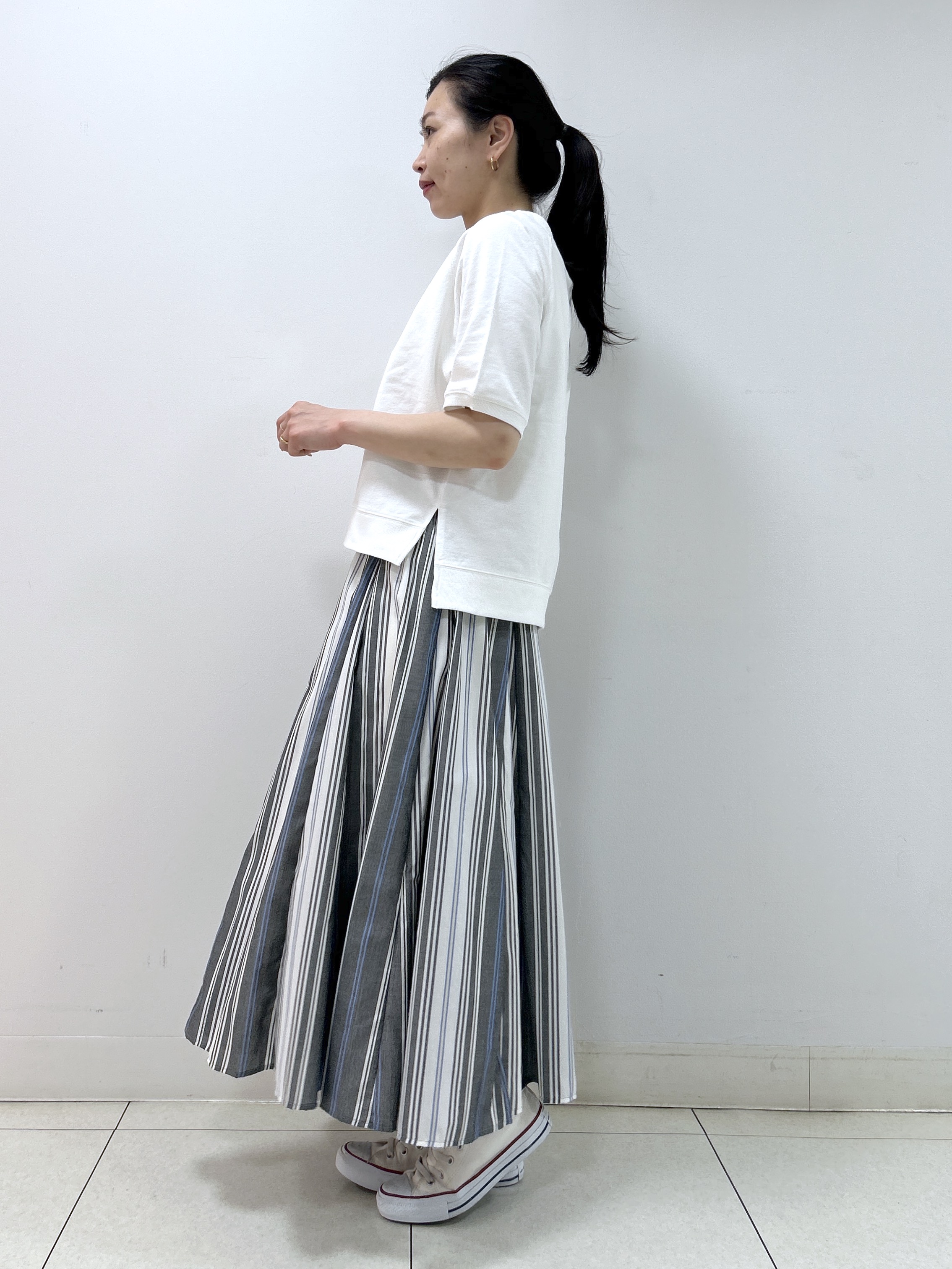 Kaiさんの「Dessin｜【洗える】ミニ裏毛刺繍ロゴプルオーバー」を使ったコーディネート