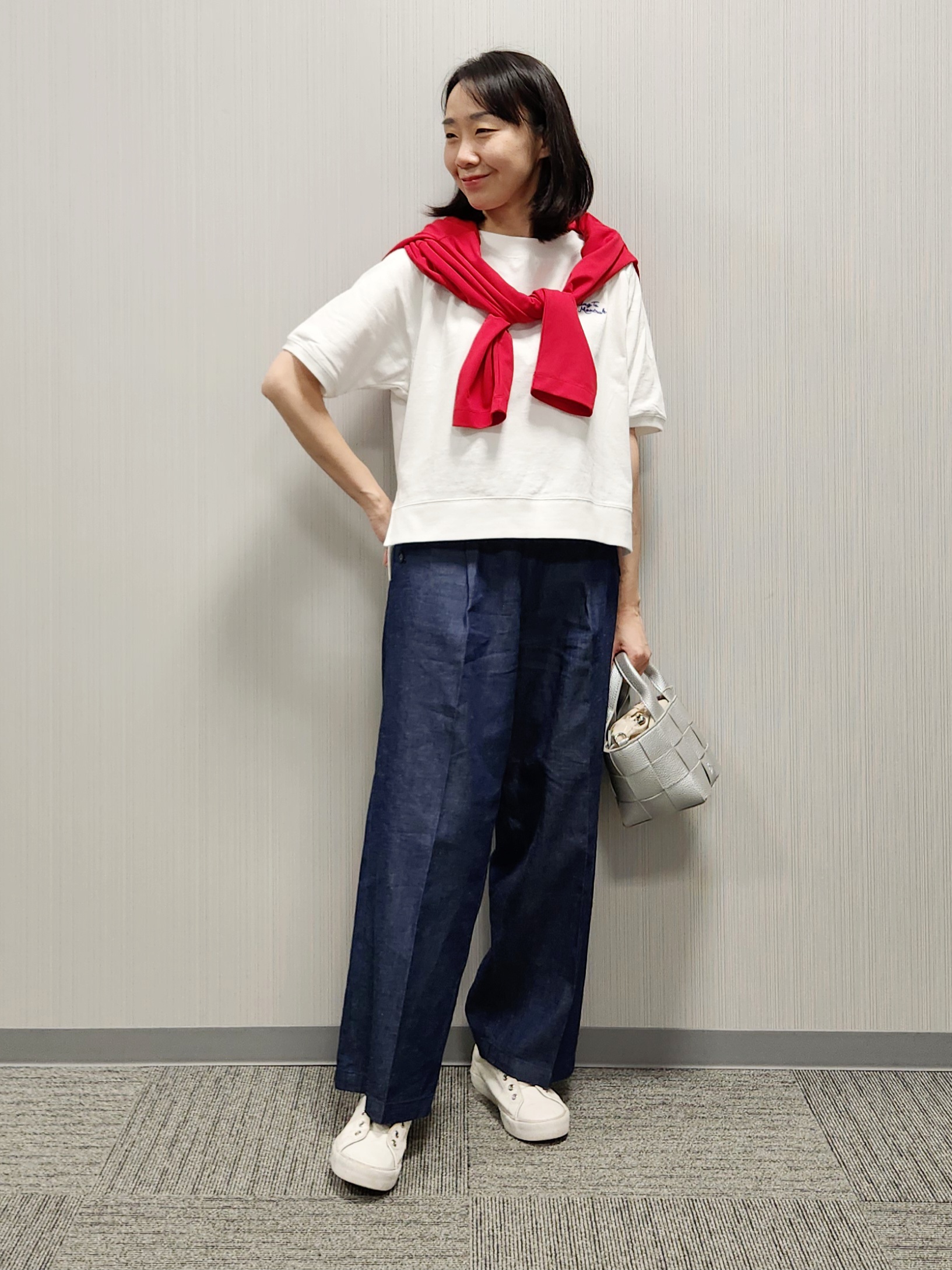 naraさんの「Dessin｜【洗える】ミニ裏毛刺繍ロゴプルオーバー」を使ったコーディネート