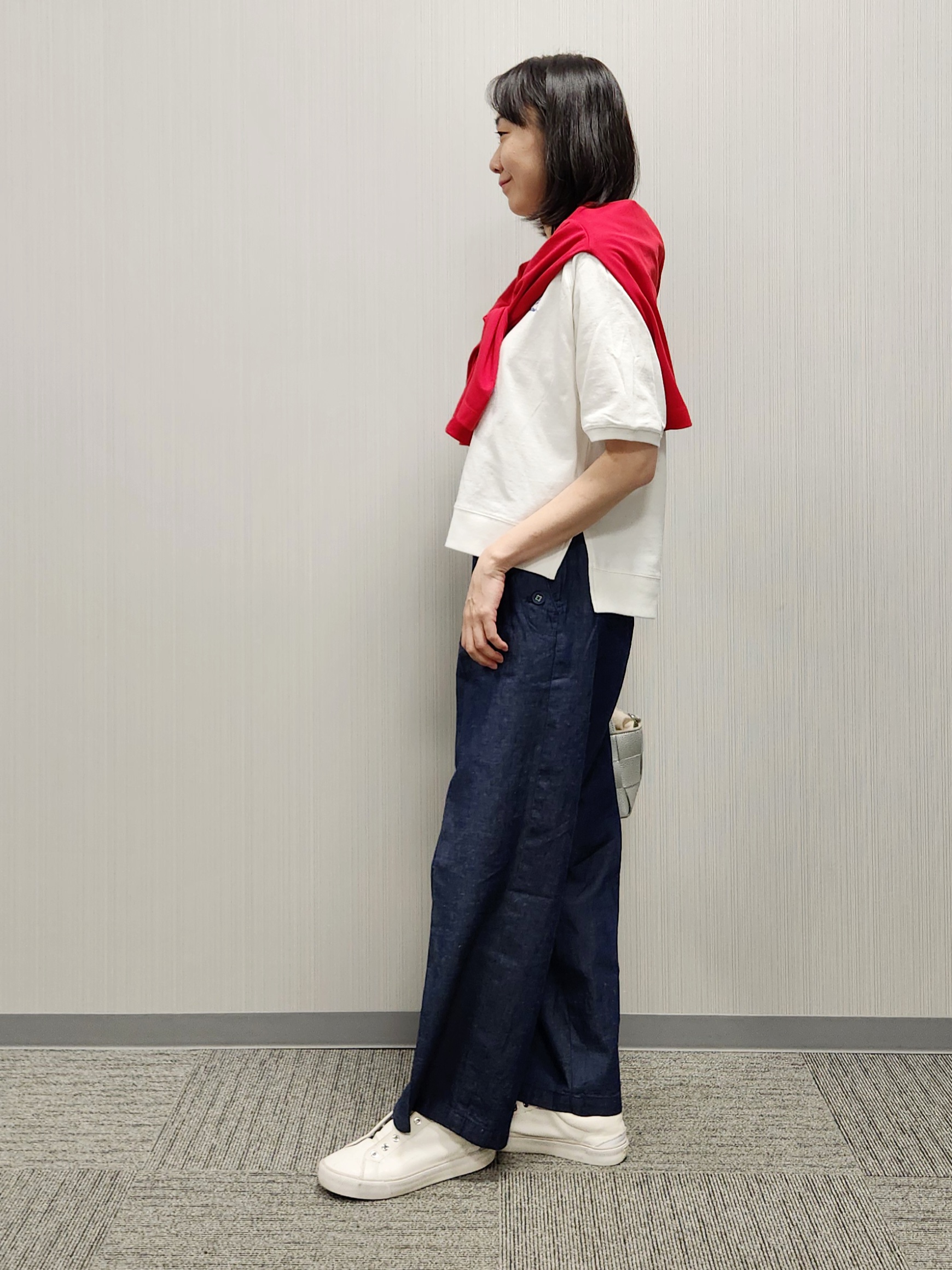 naraさんの「Dessin｜【洗える】ミニ裏毛刺繍ロゴプルオーバー」を使ったコーディネート